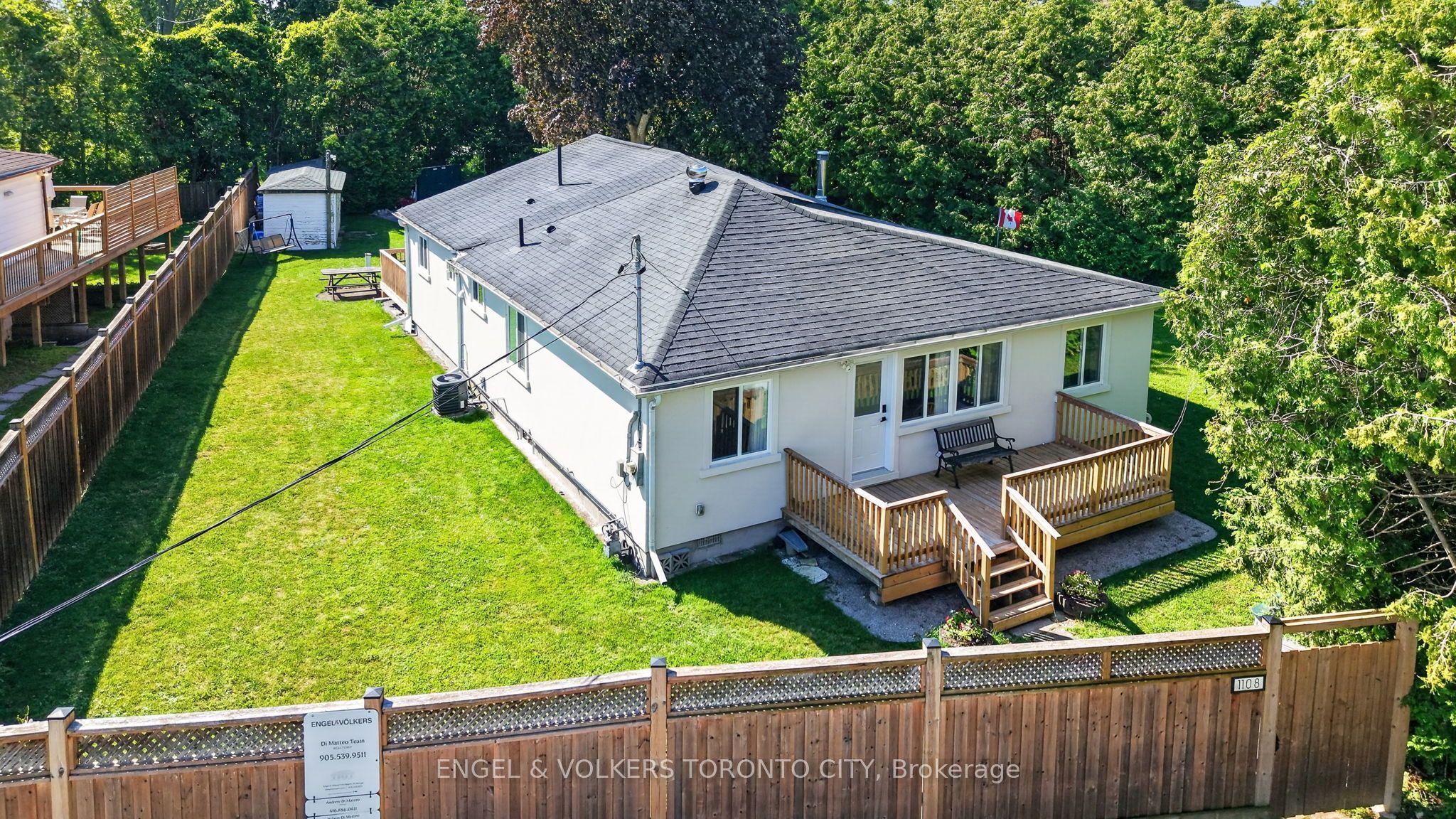 1108 Trombley Street Property Photo 39