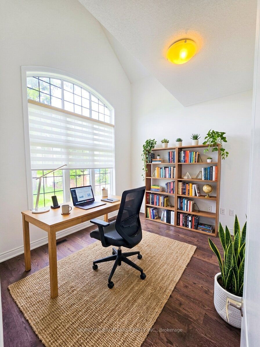 525 Elgin Mills Road W Property Photo 15