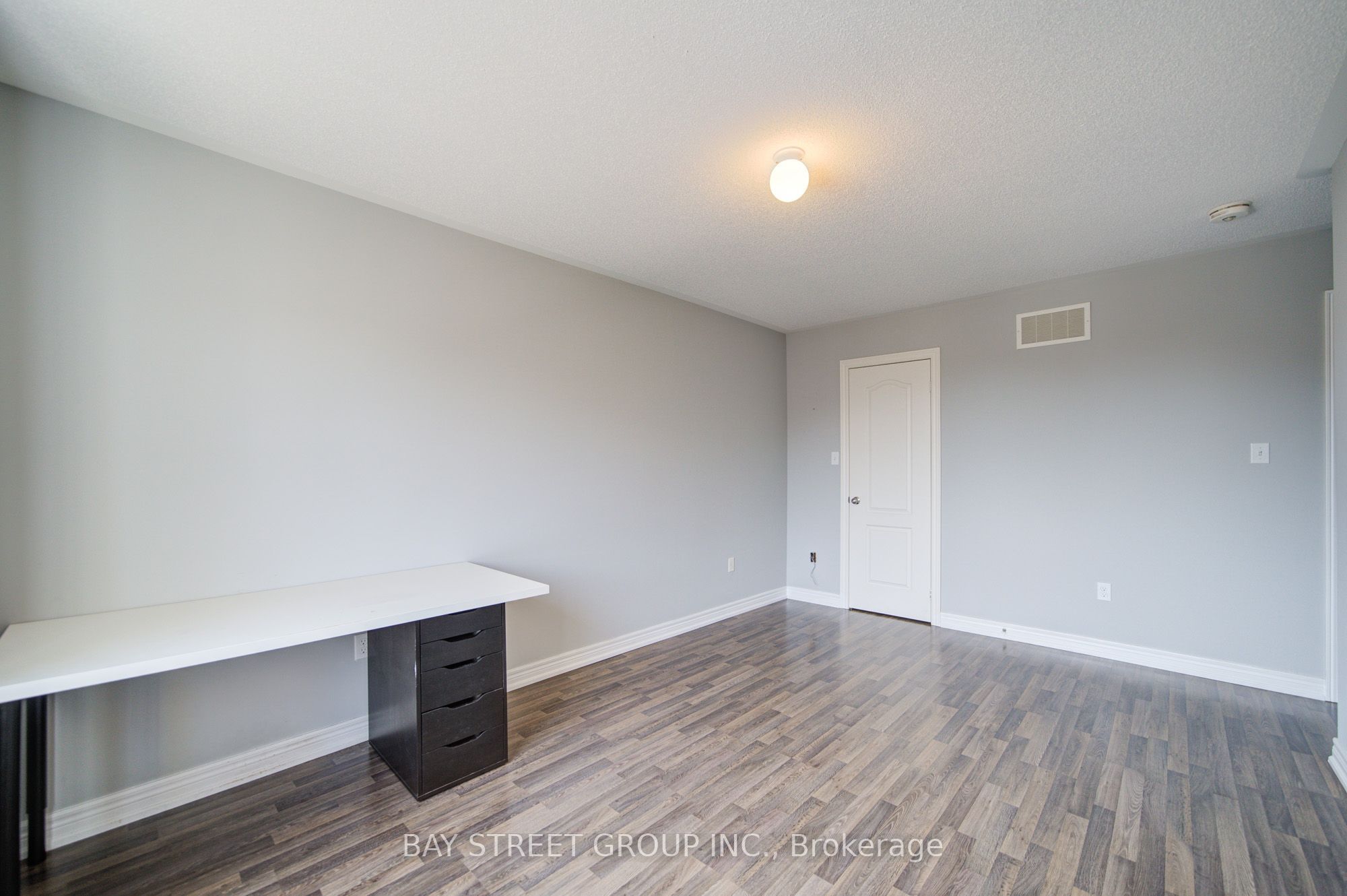48 Roy Grove Way Property Photo 16