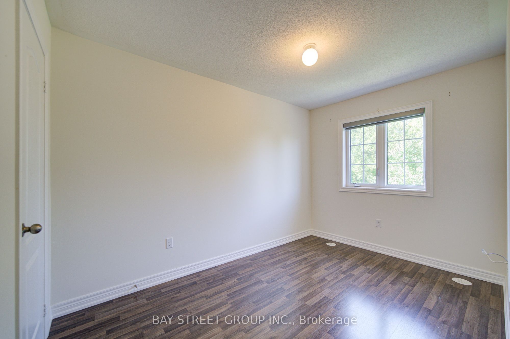 48 Roy Grove Way Property Photo 23