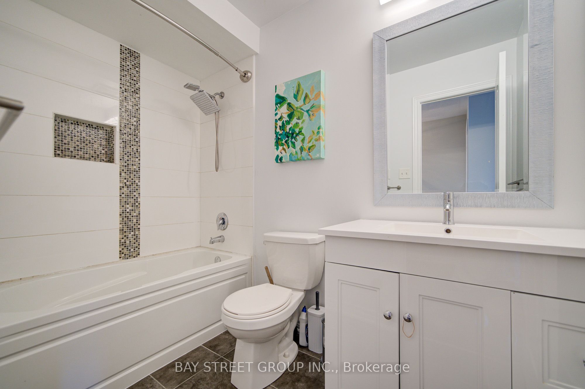48 Roy Grove Way Property Photo 26