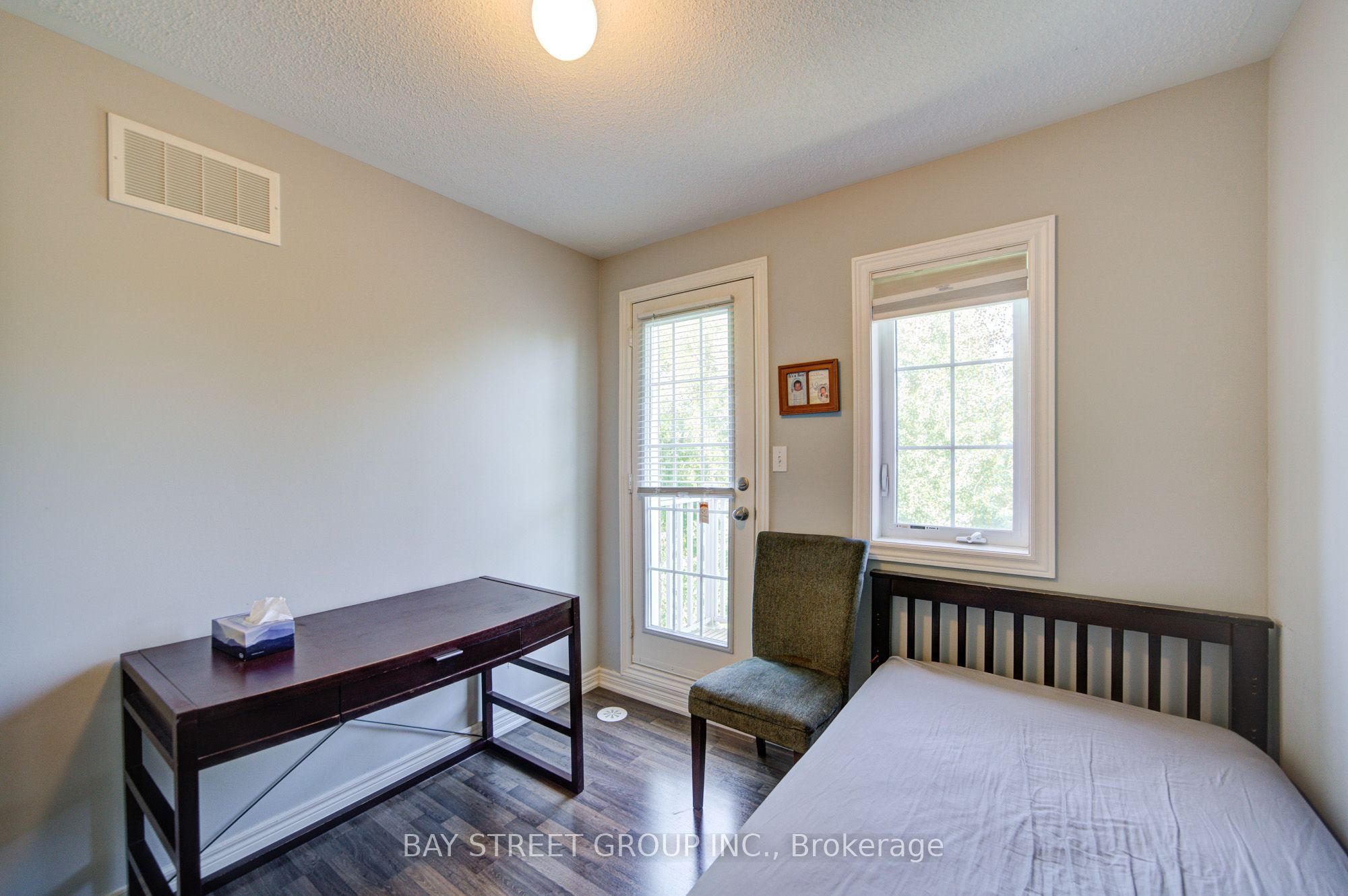 48 Roy Grove Way Property Photo 28