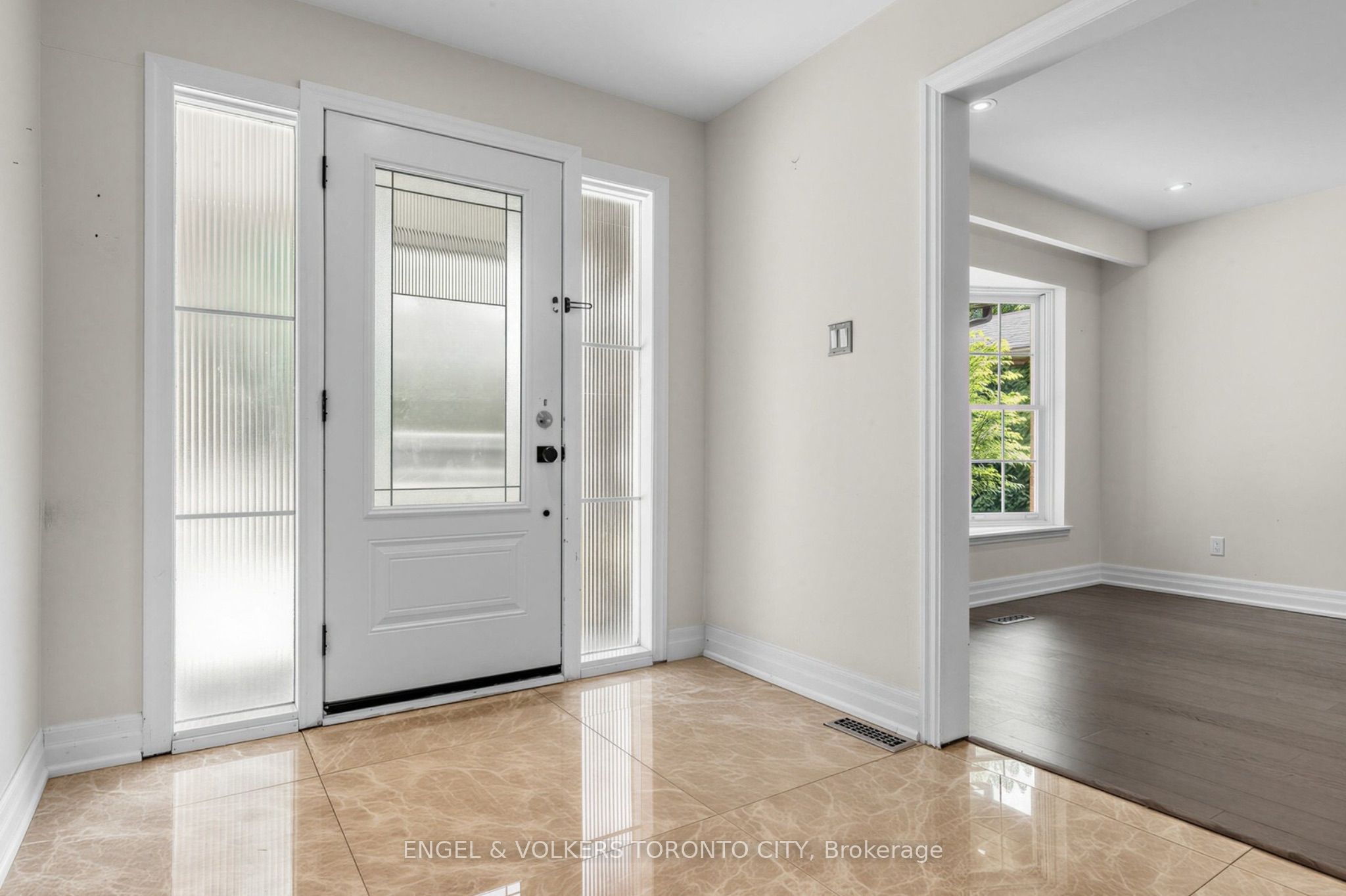 98 Golf Links Drive Property Photo 6