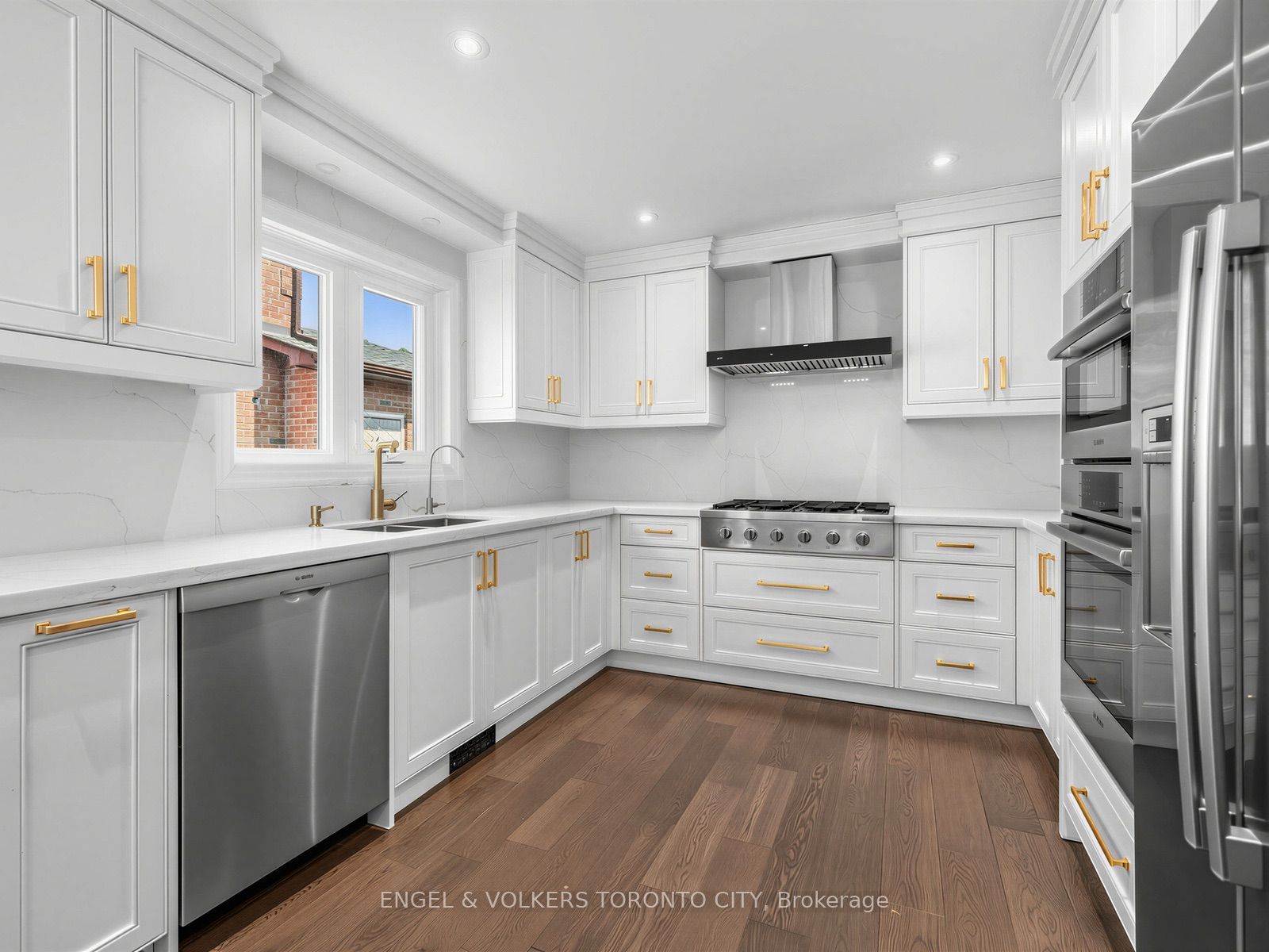 98 Golf Links Drive Property Photo 10