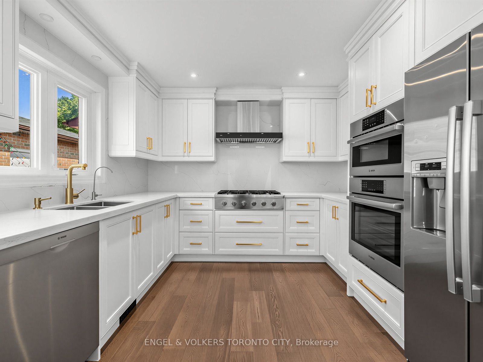 98 Golf Links Drive Property Photo 12