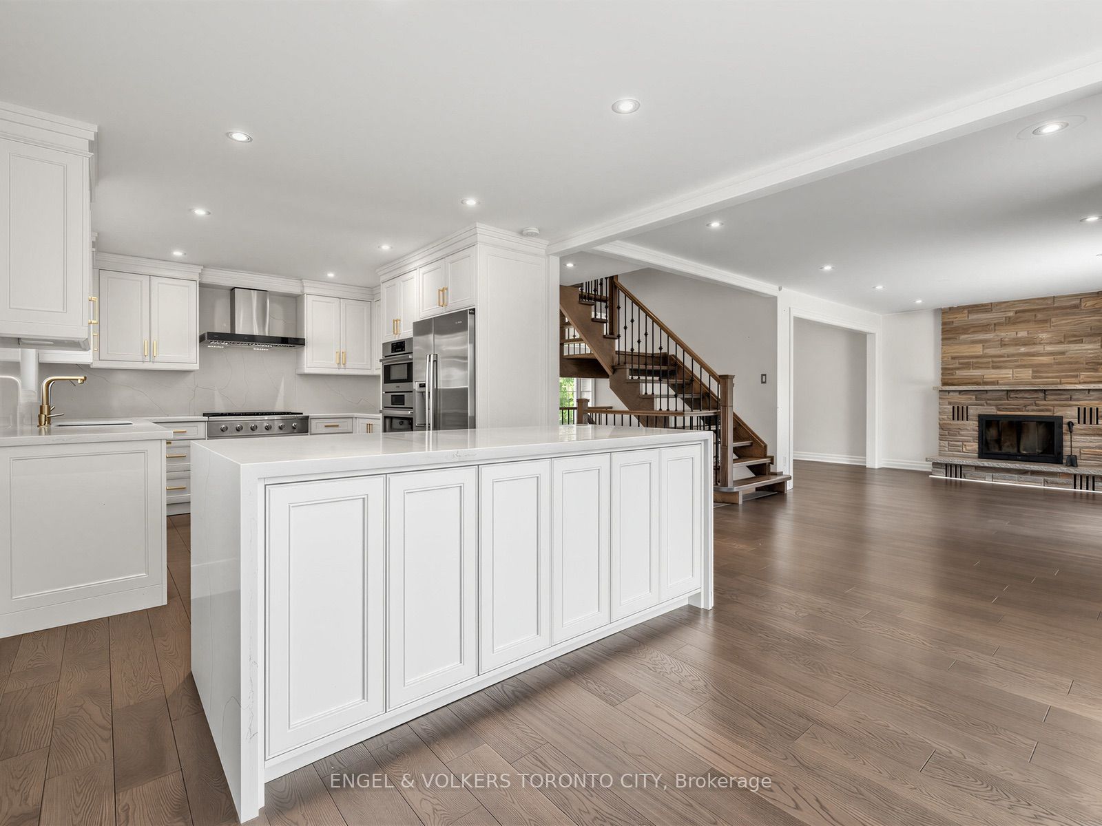 98 Golf Links Drive Property Photo 16