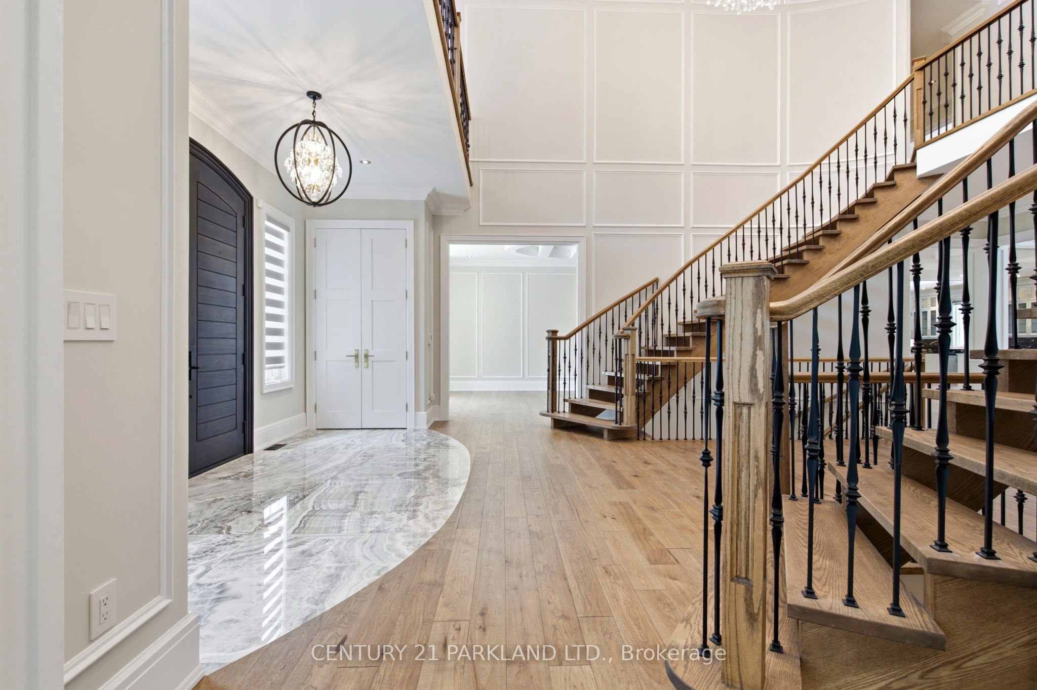 12 Hollywood Crescent Property Photo 5