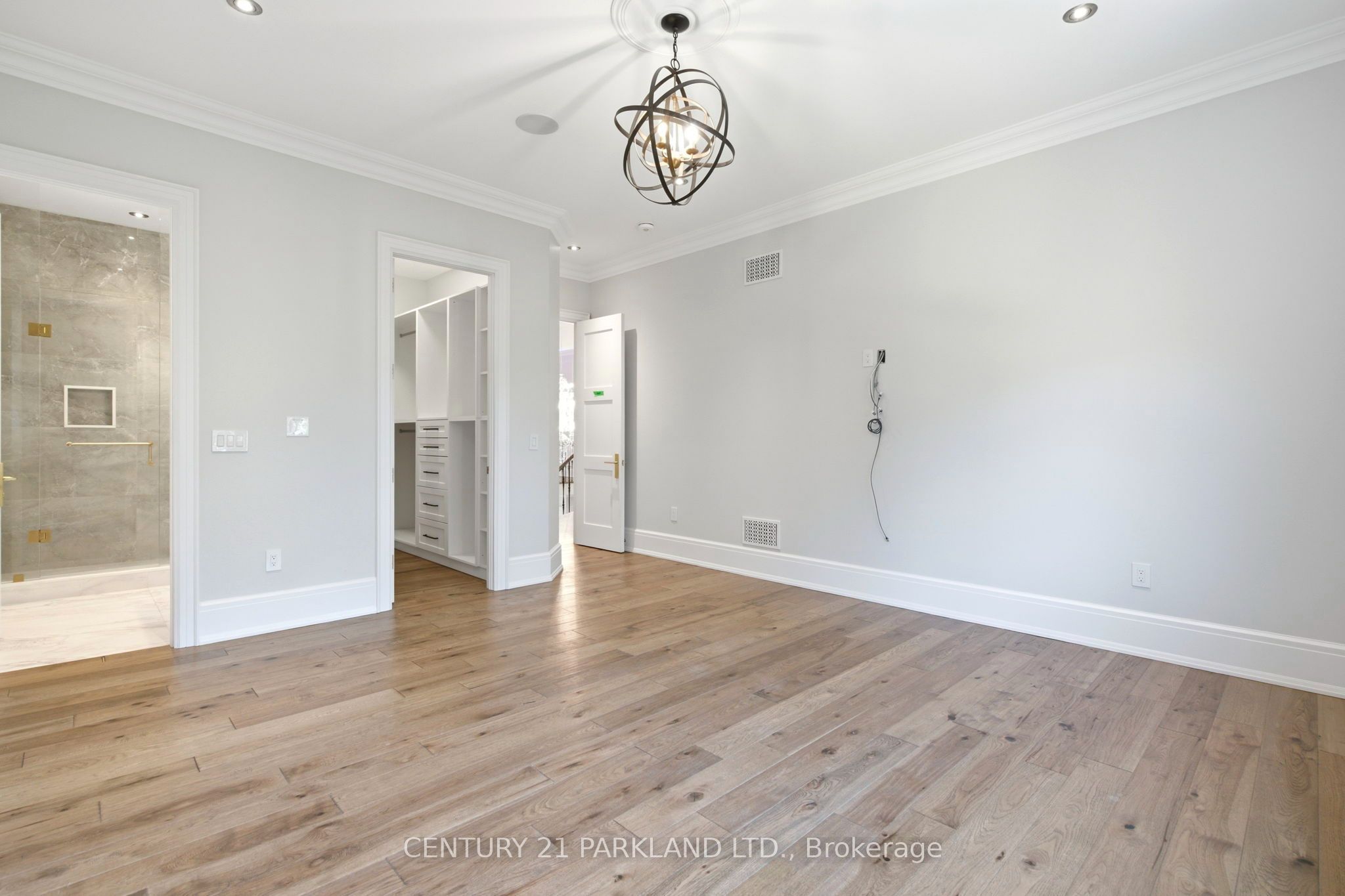12 Hollywood Crescent Property Photo 24
