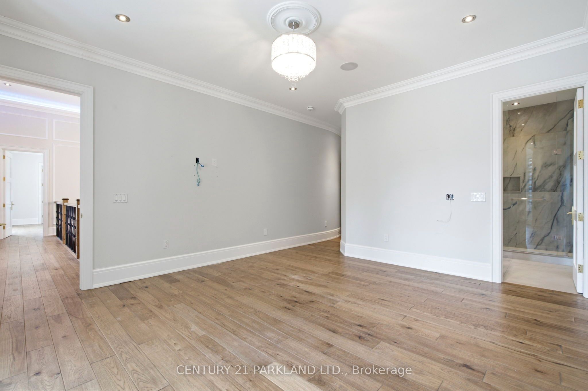 12 Hollywood Crescent Property Photo 28