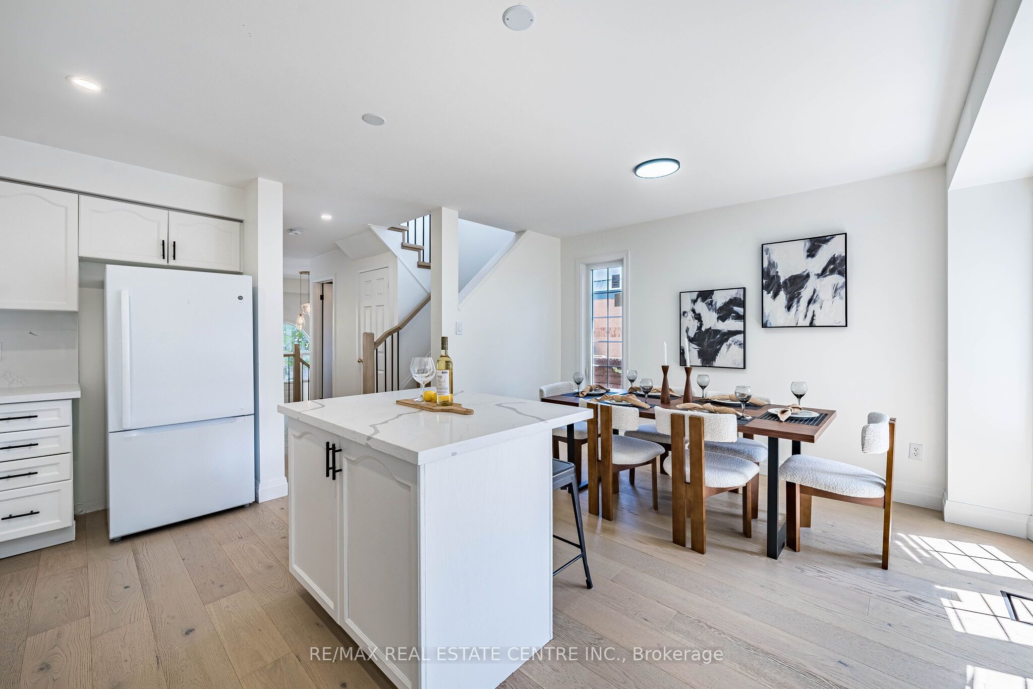 29 Mosaics Avenue Property Photo 19