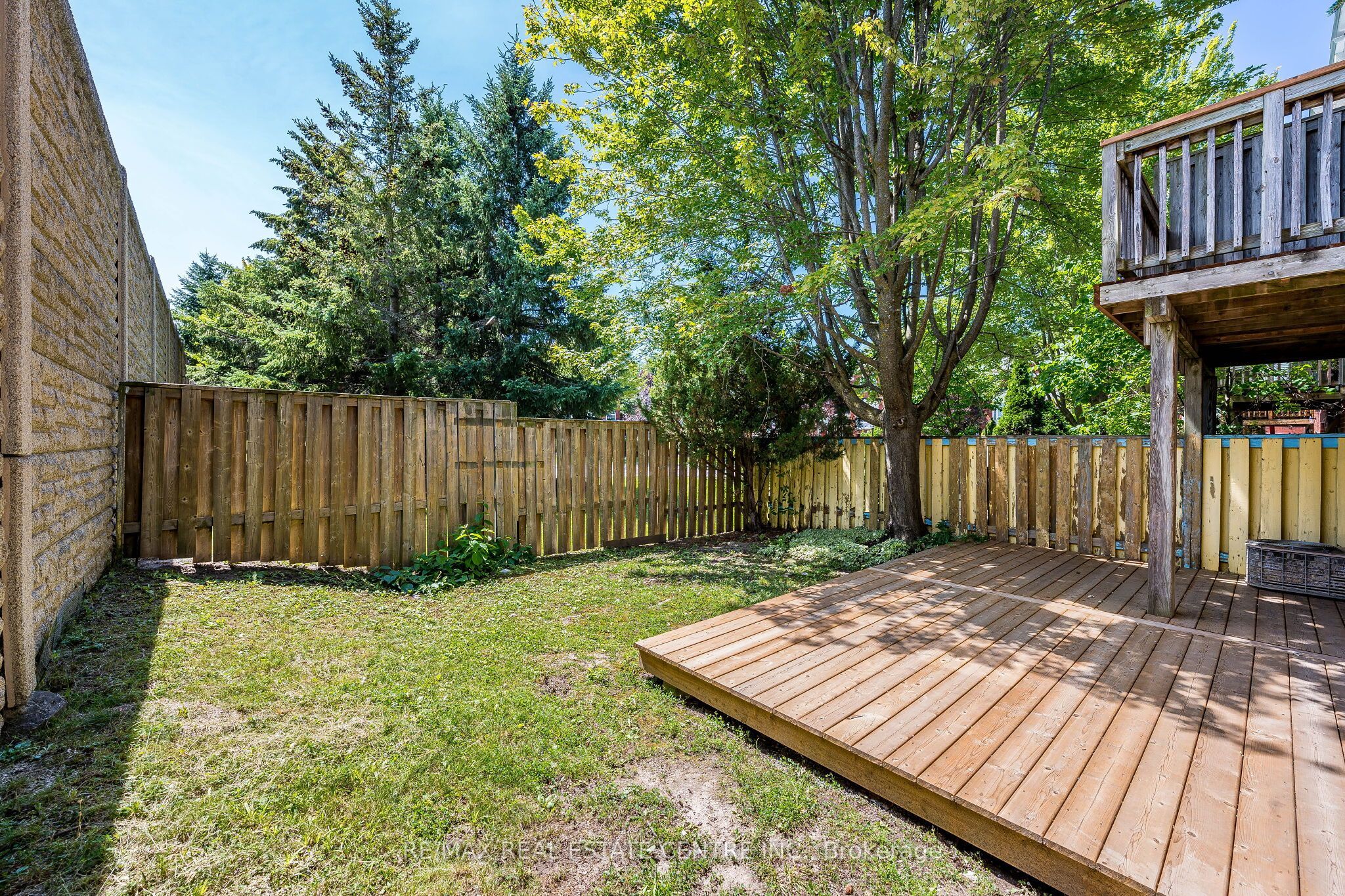 29 Mosaics Avenue Property Photo 46