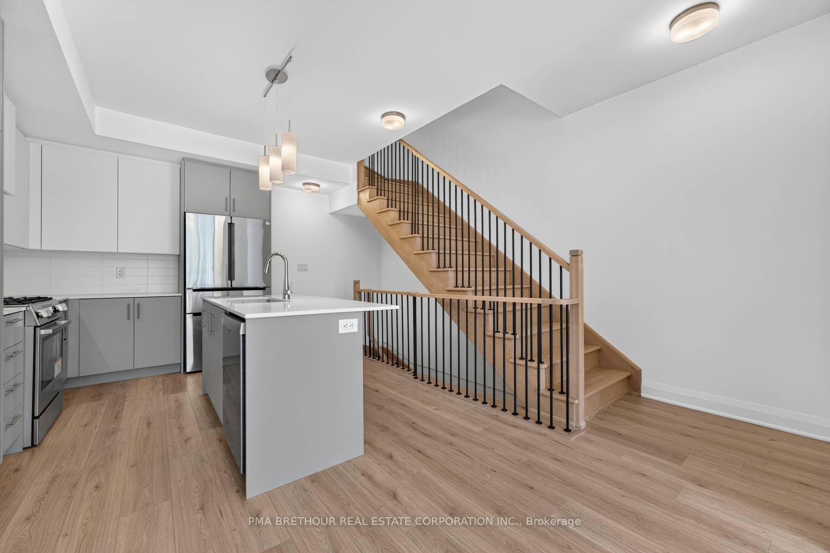 52 Burleigh Mews Property Photo 4