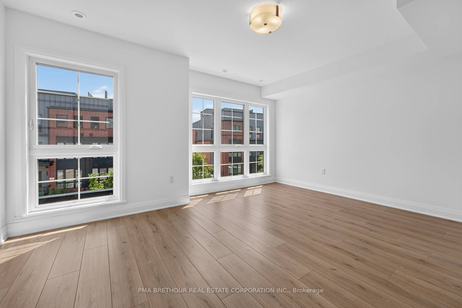 52 Burleigh Mews Property Photo 9