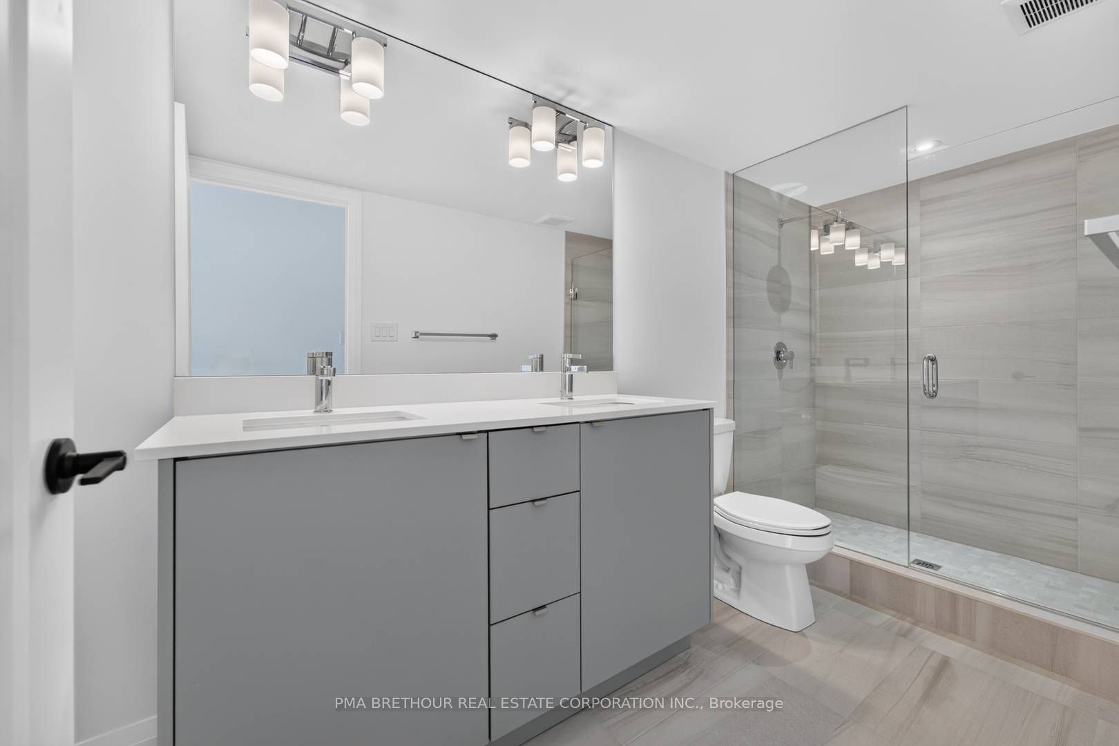 52 Burleigh Mews Property Photo 10
