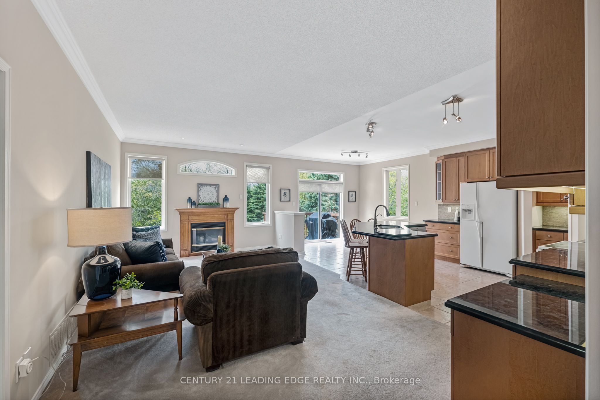 50 Button Crescent Property Photo 3