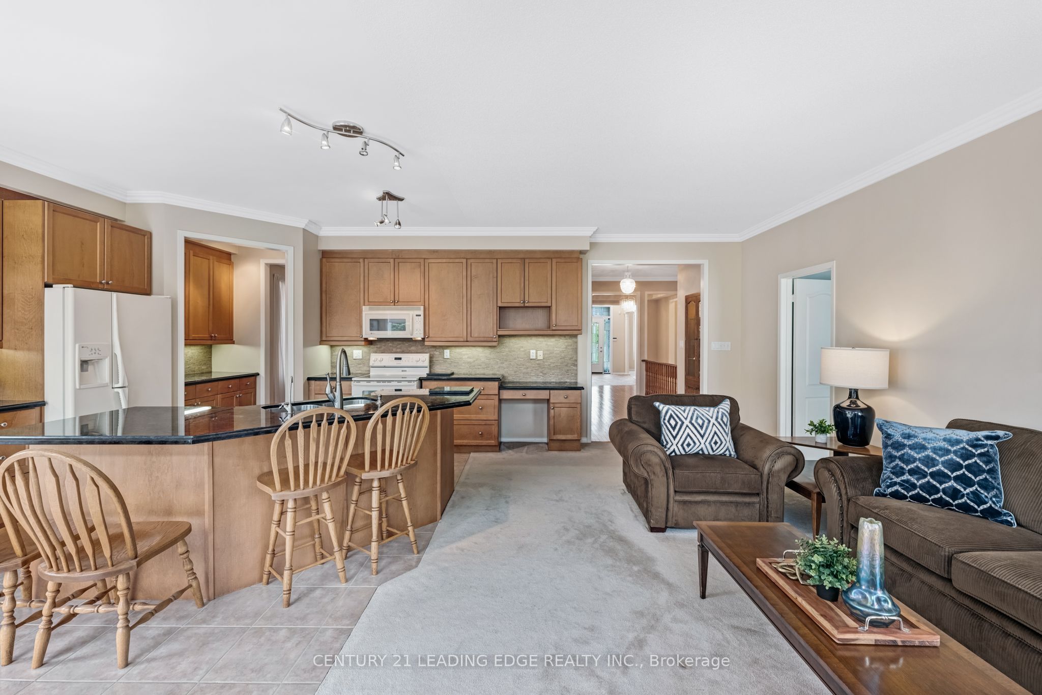 50 Button Crescent Property Photo 7