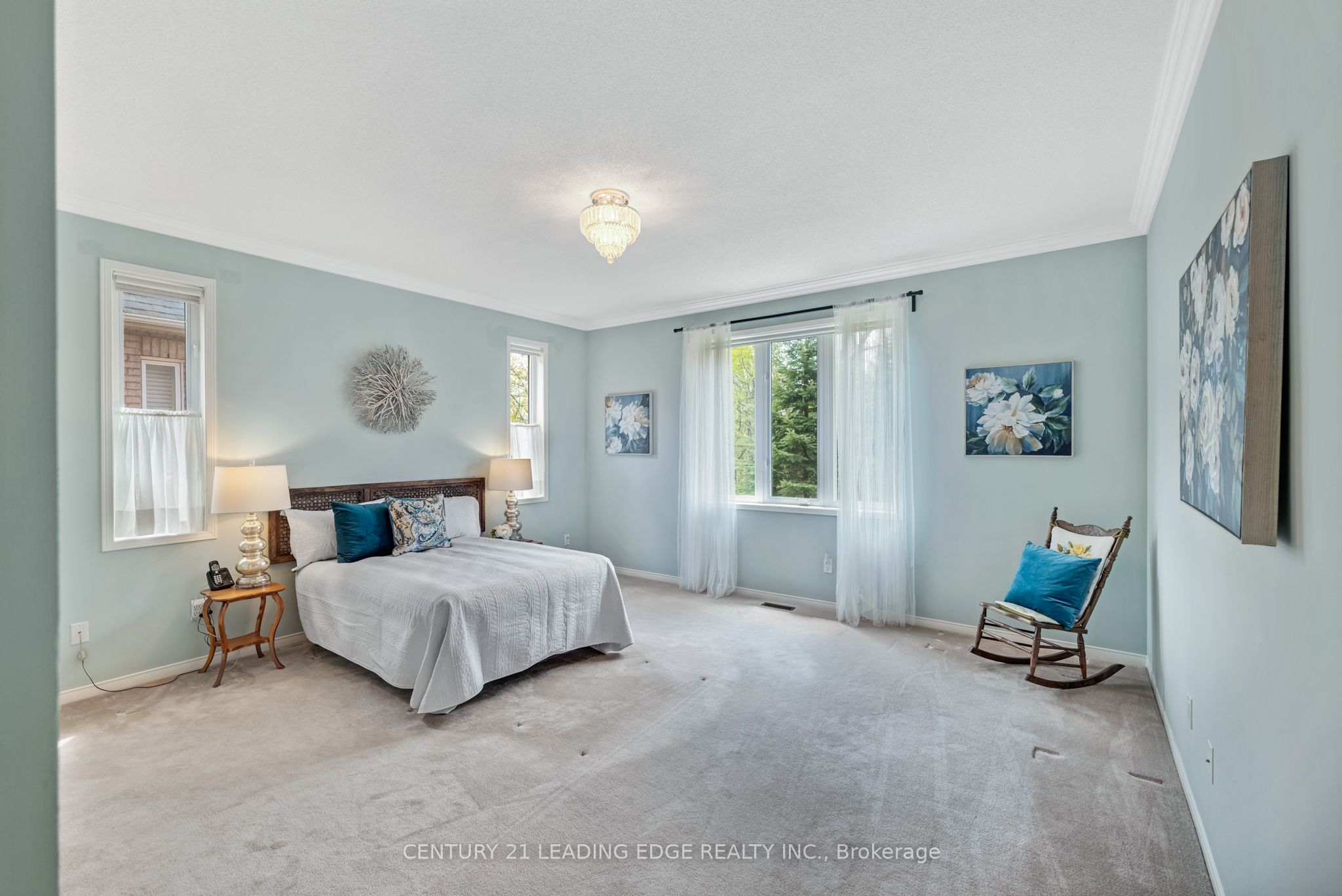 50 Button Crescent Property Photo 14