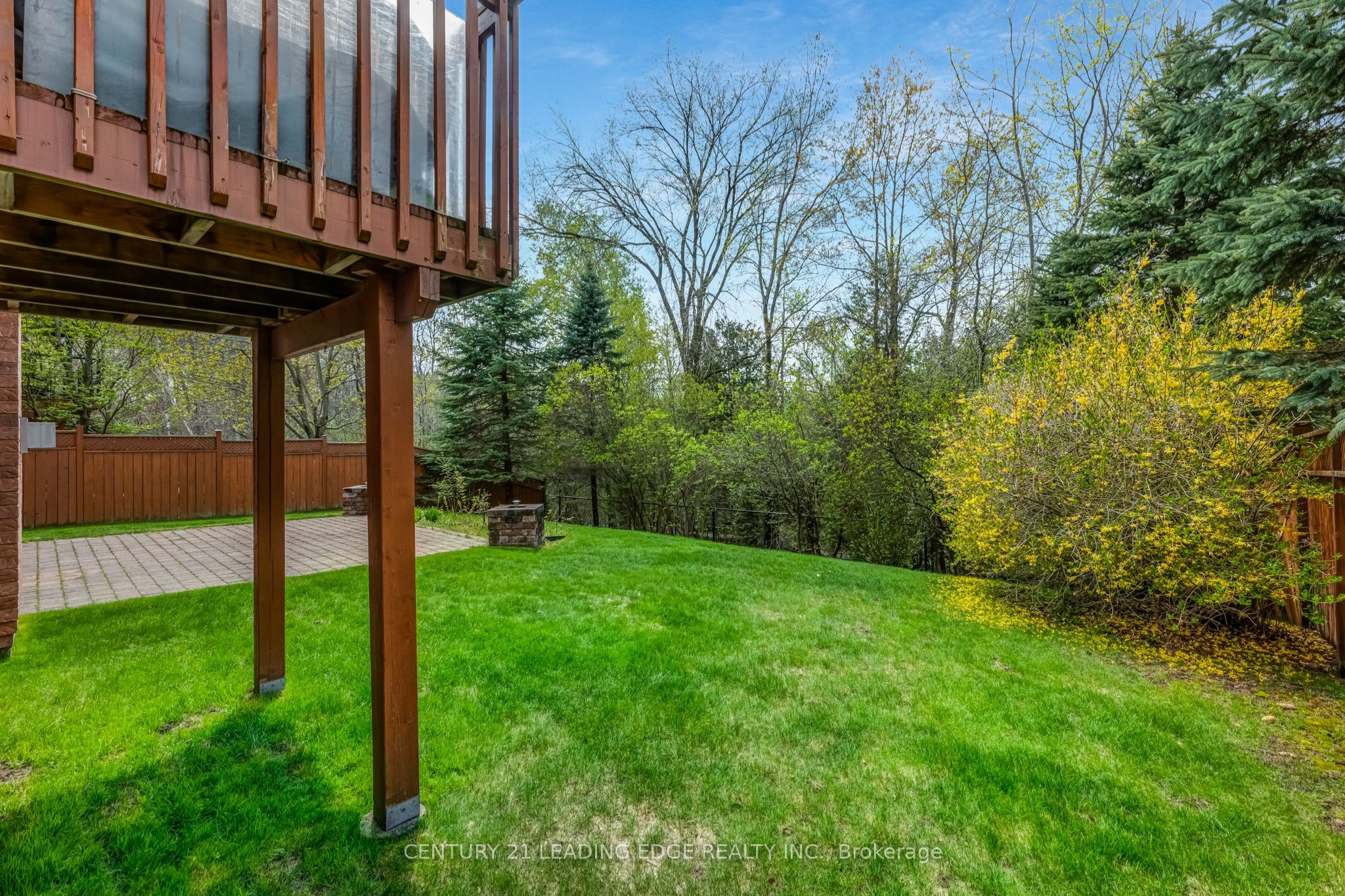 50 Button Crescent Property Photo 22