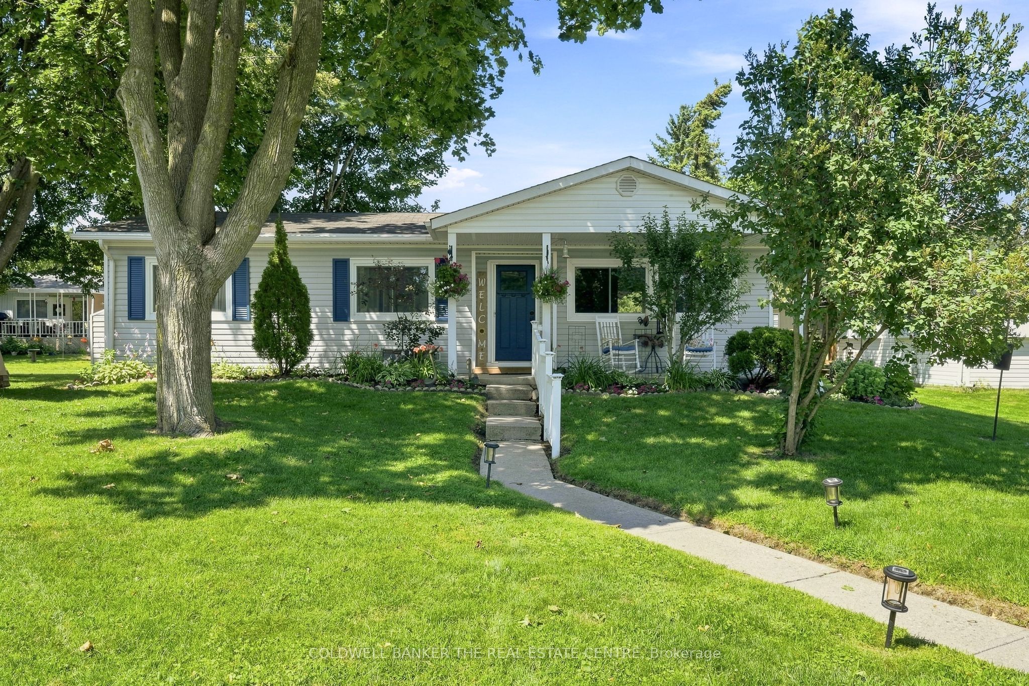 22 Western Avenue Property Photo 27
