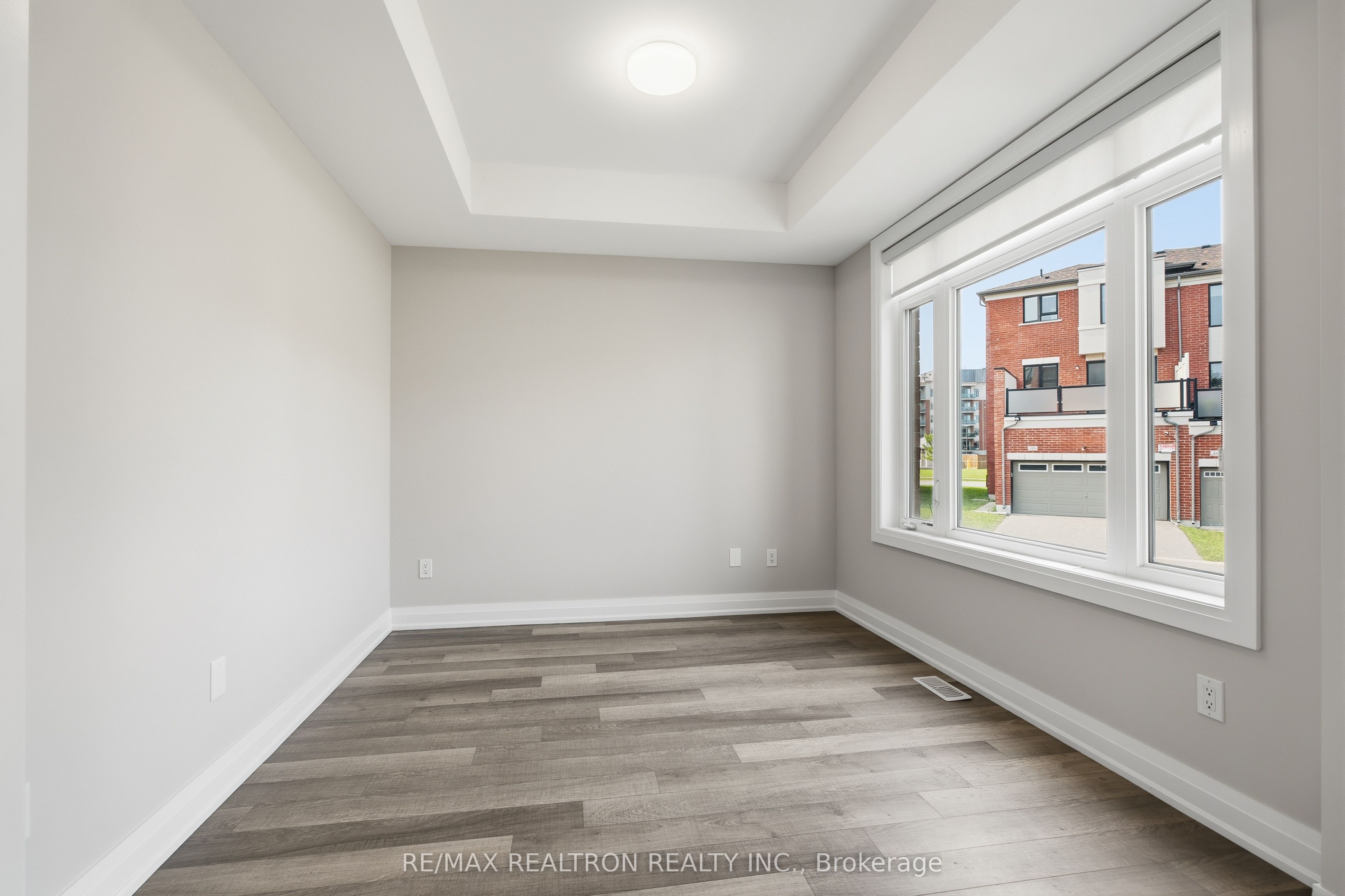 5 Sparks Street Property Photo 8