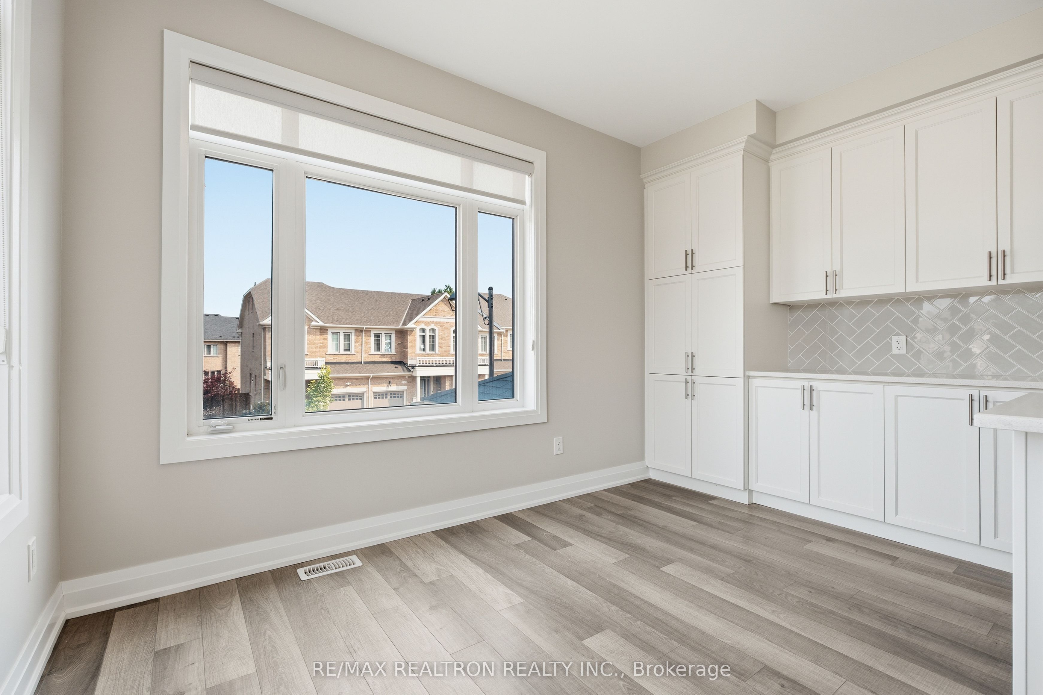 5 Sparks Street Property Photo 22