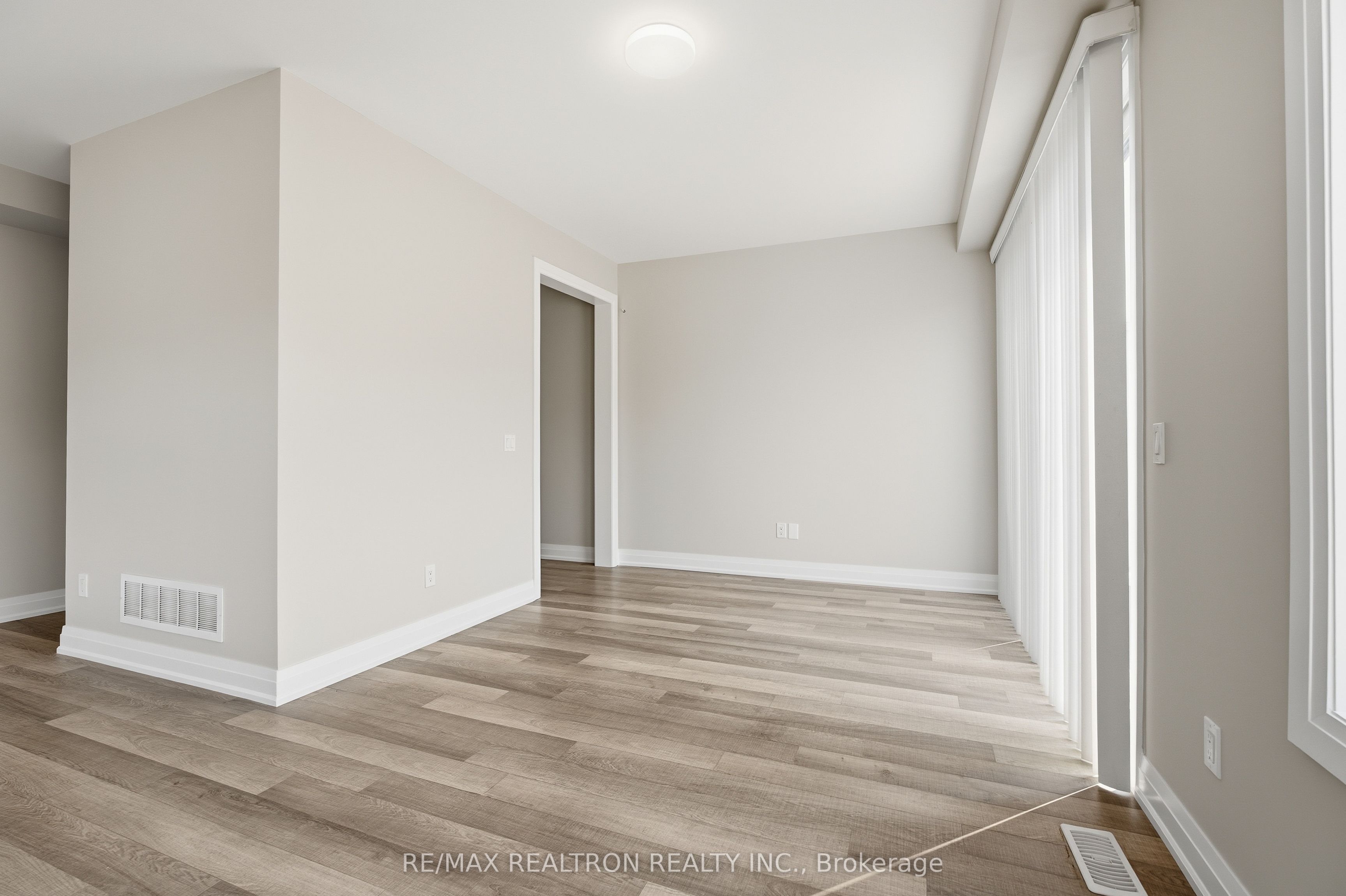 5 Sparks Street Property Photo 24