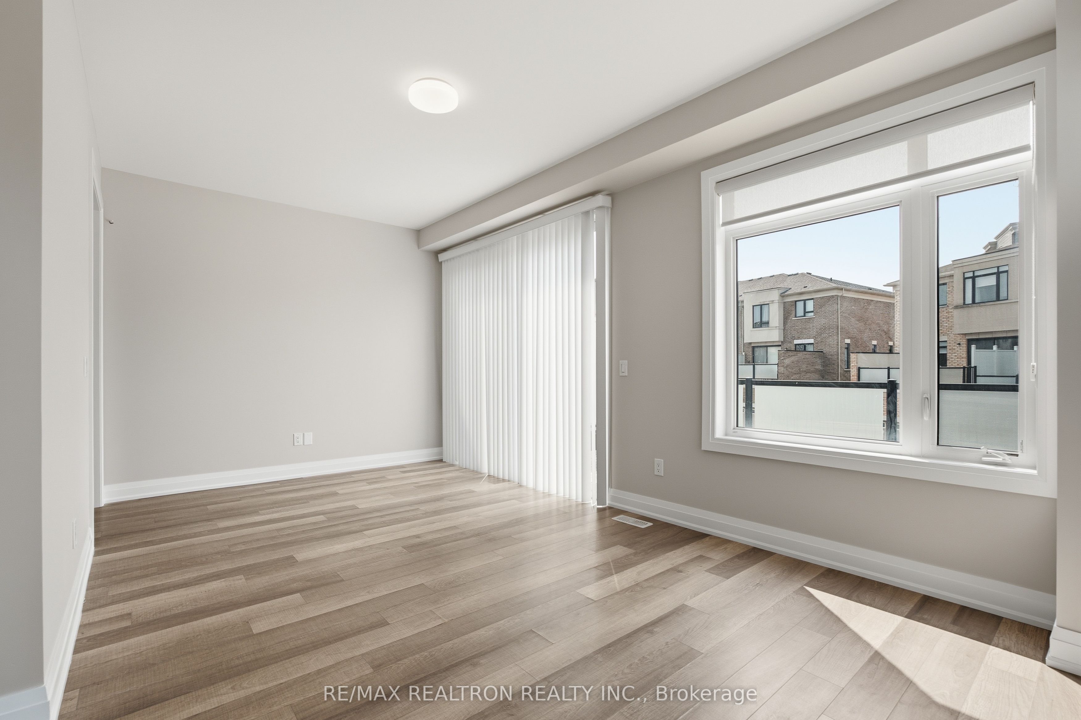 5 Sparks Street Property Photo 25