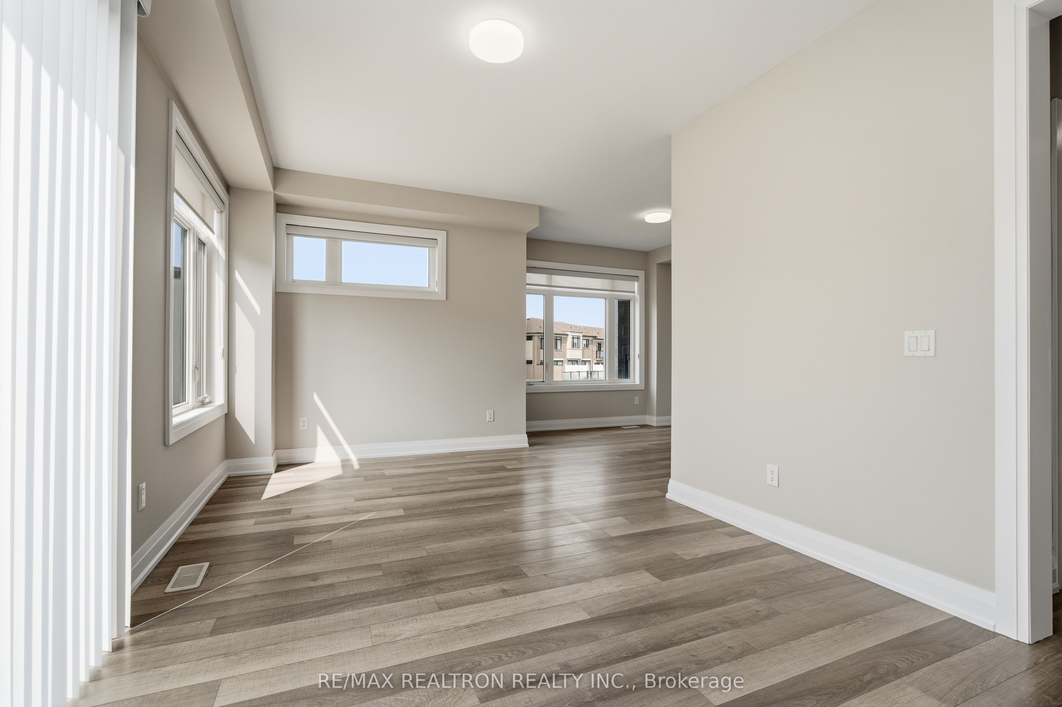 5 Sparks Street Property Photo 27