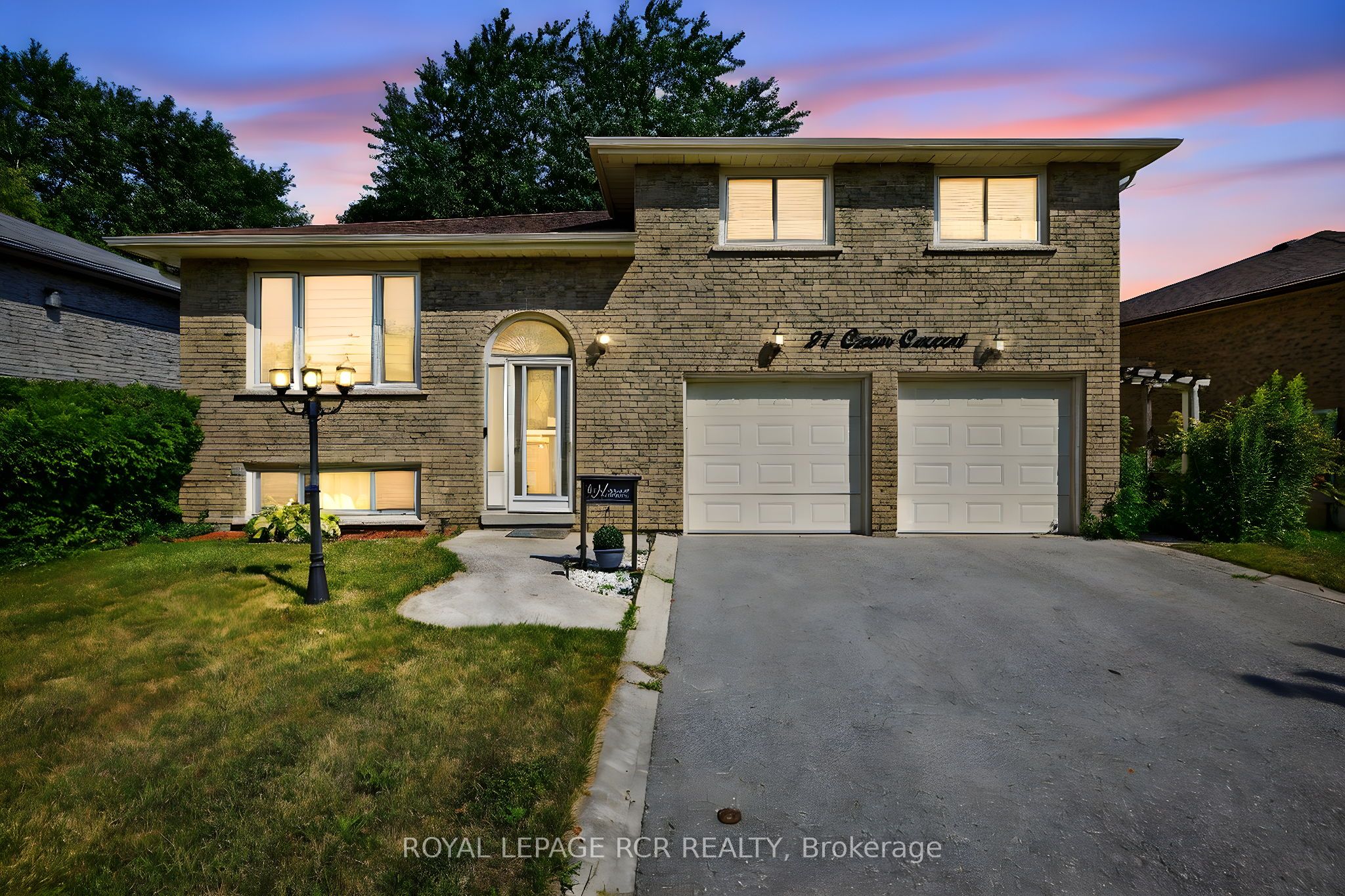 21 Crown Crescent Property Photo 1