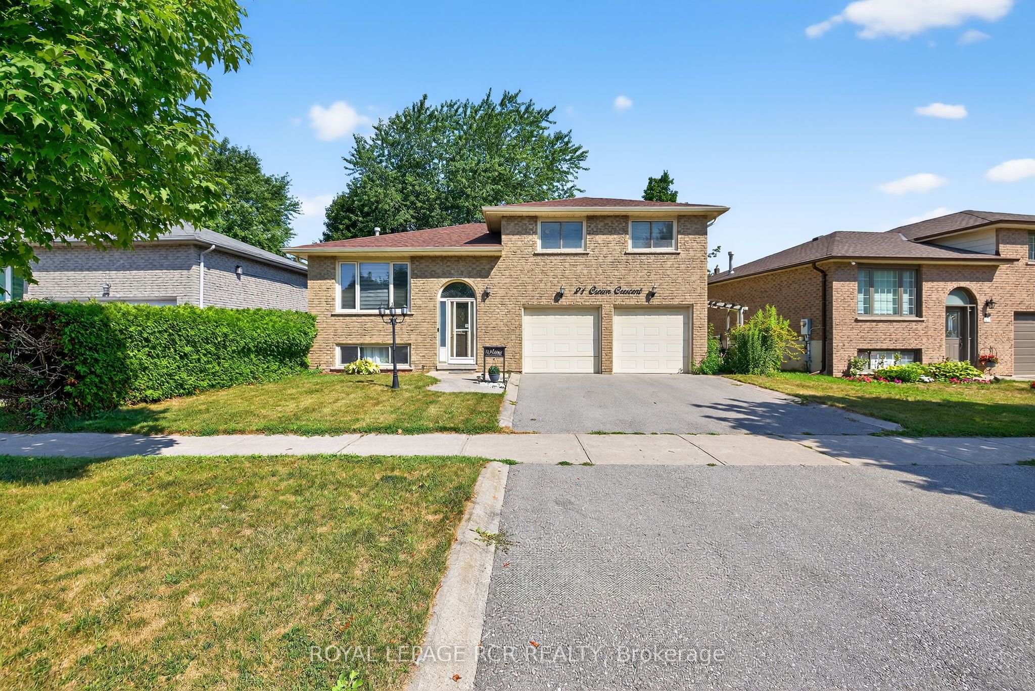 21 Crown Crescent Property Photo 3