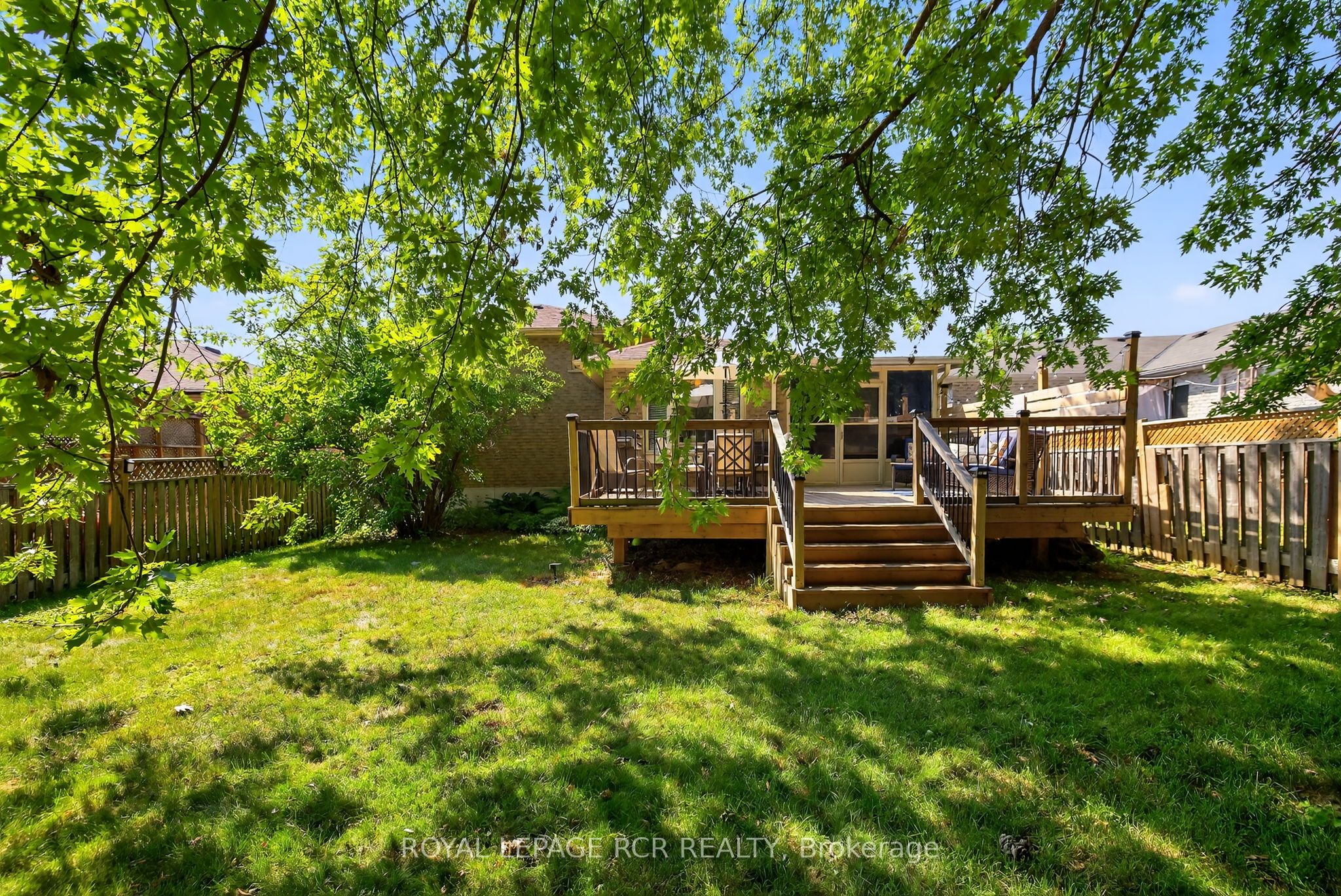 21 Crown Crescent Property Photo 43