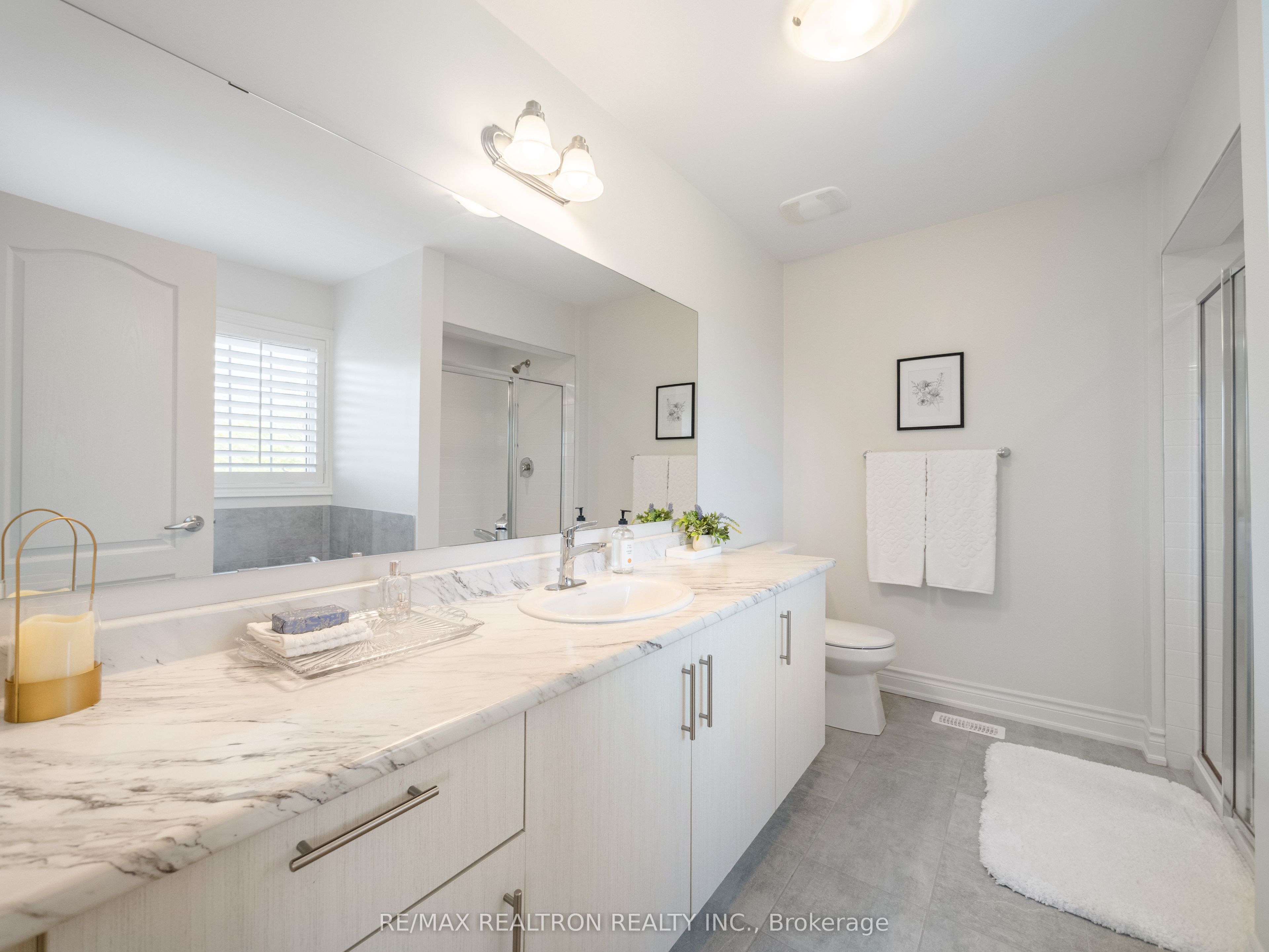 58 Sharonview Crescent Property Photo 19