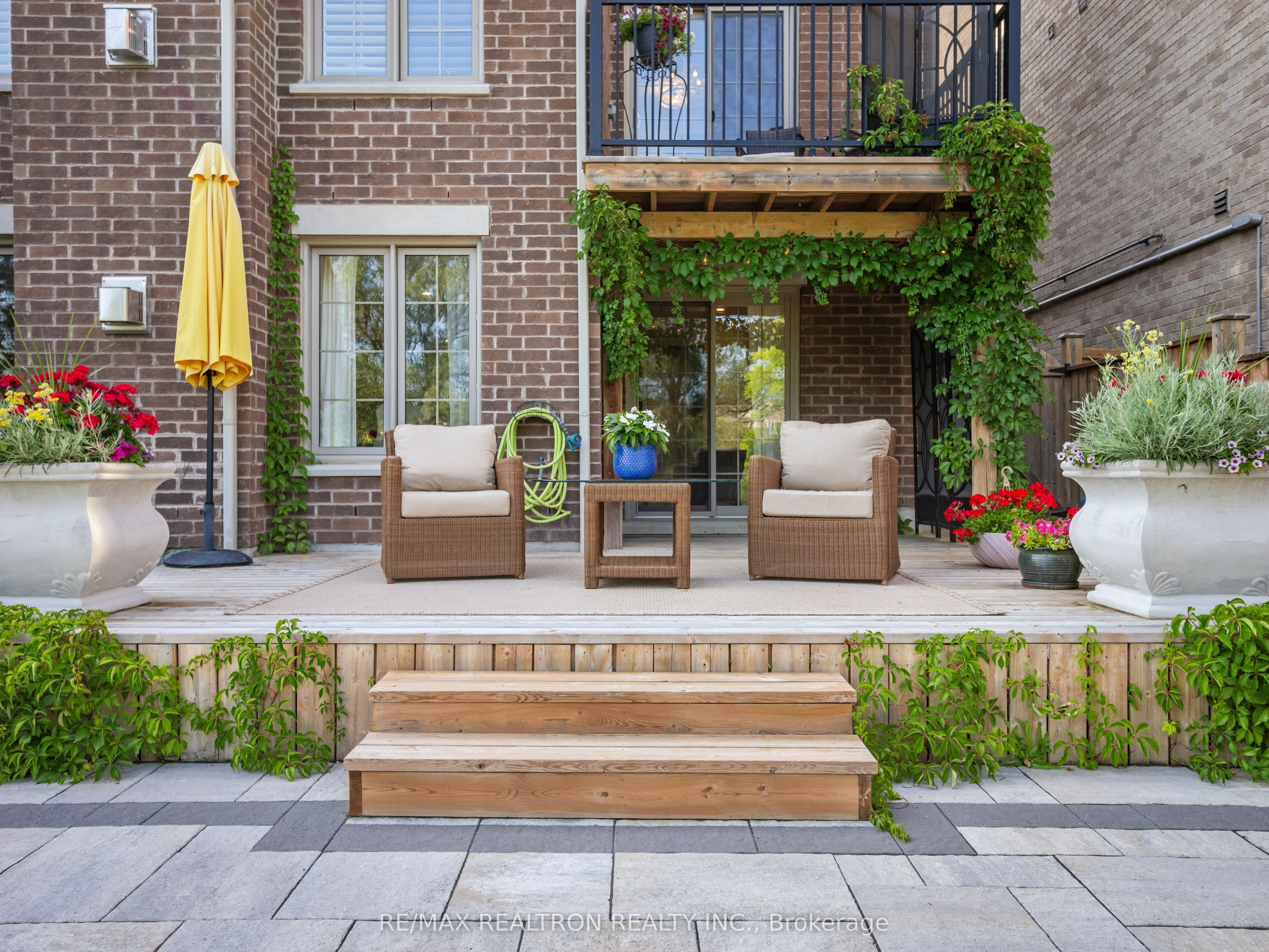 58 Sharonview Crescent Property Photo 32