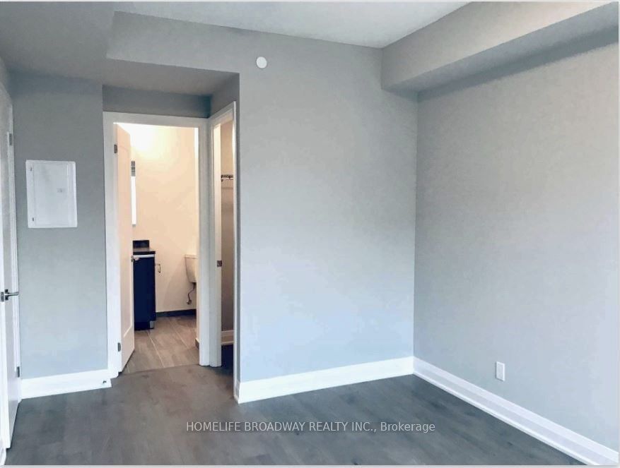 396 Highway 7 E 706 Property Photo 5