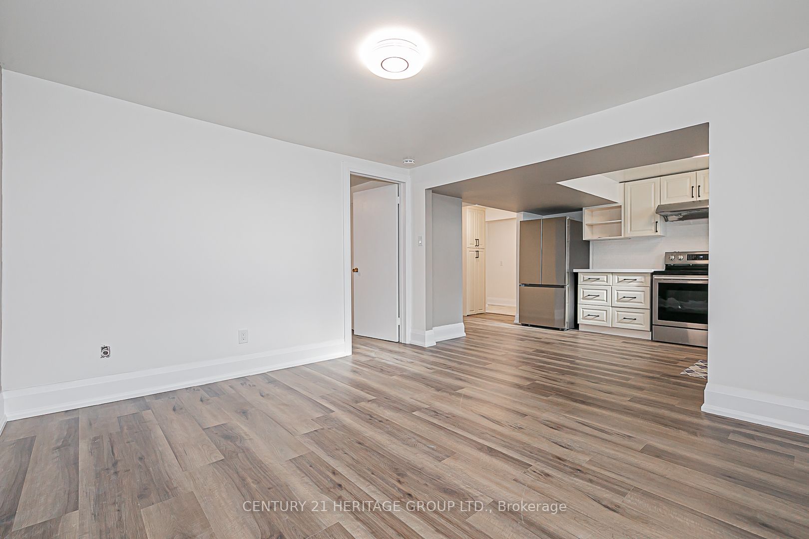 219 Harris Avenue Bsmt Property Photo 6