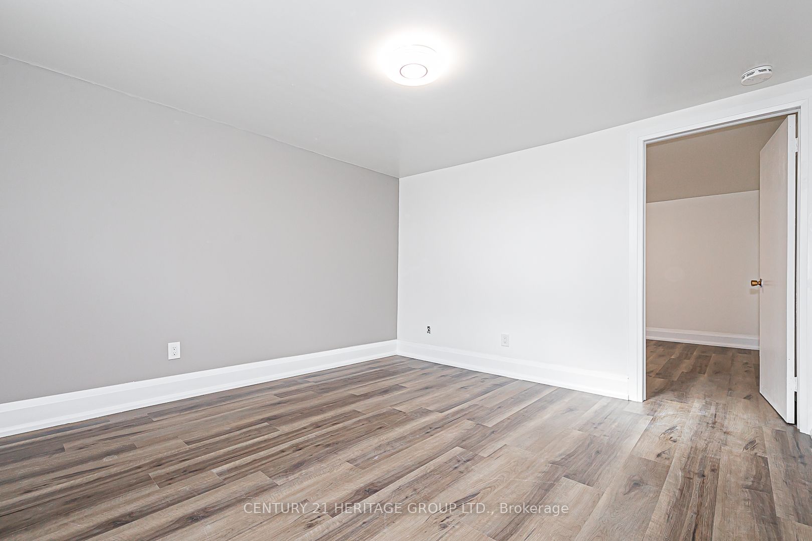 219 Harris Avenue Bsmt Property Photo 7