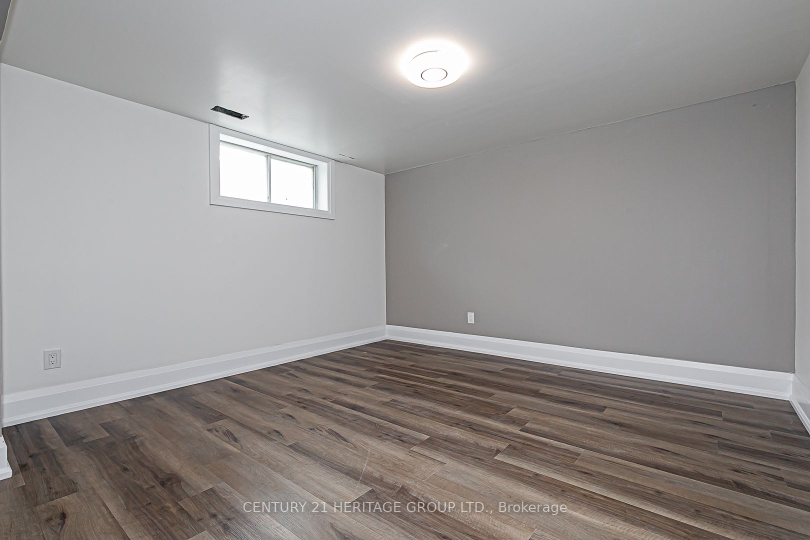 219 Harris Avenue Bsmt Property Photo 8