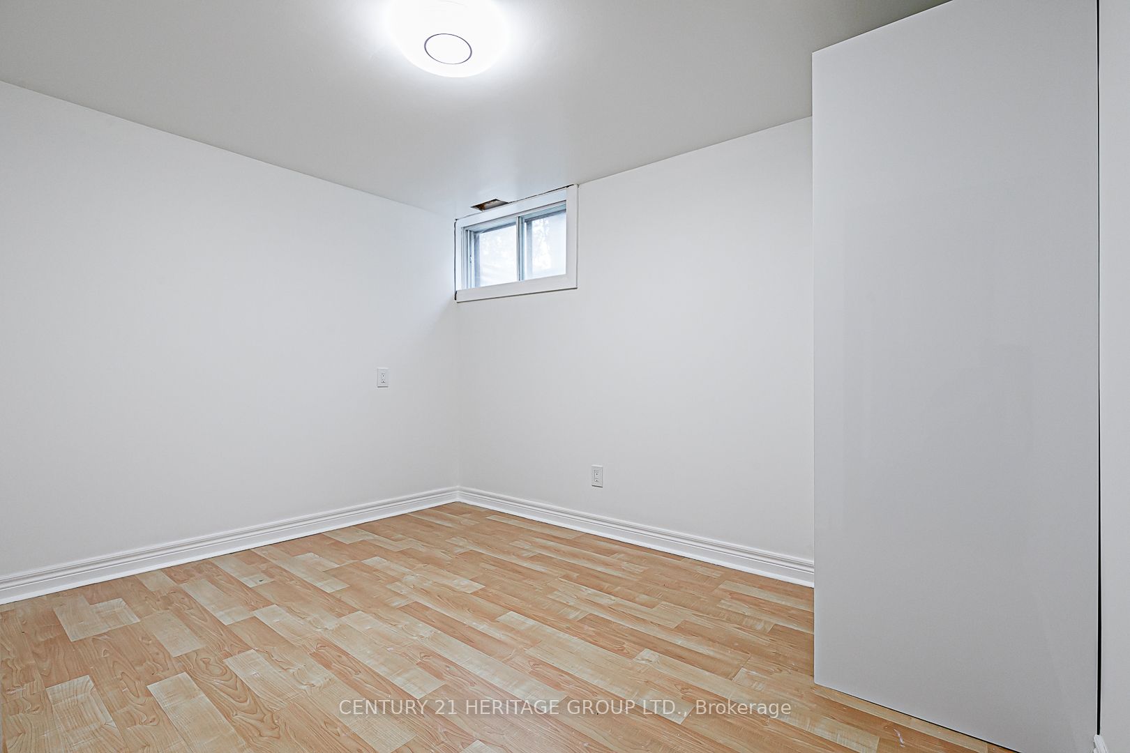 219 Harris Avenue Bsmt Property Photo 12