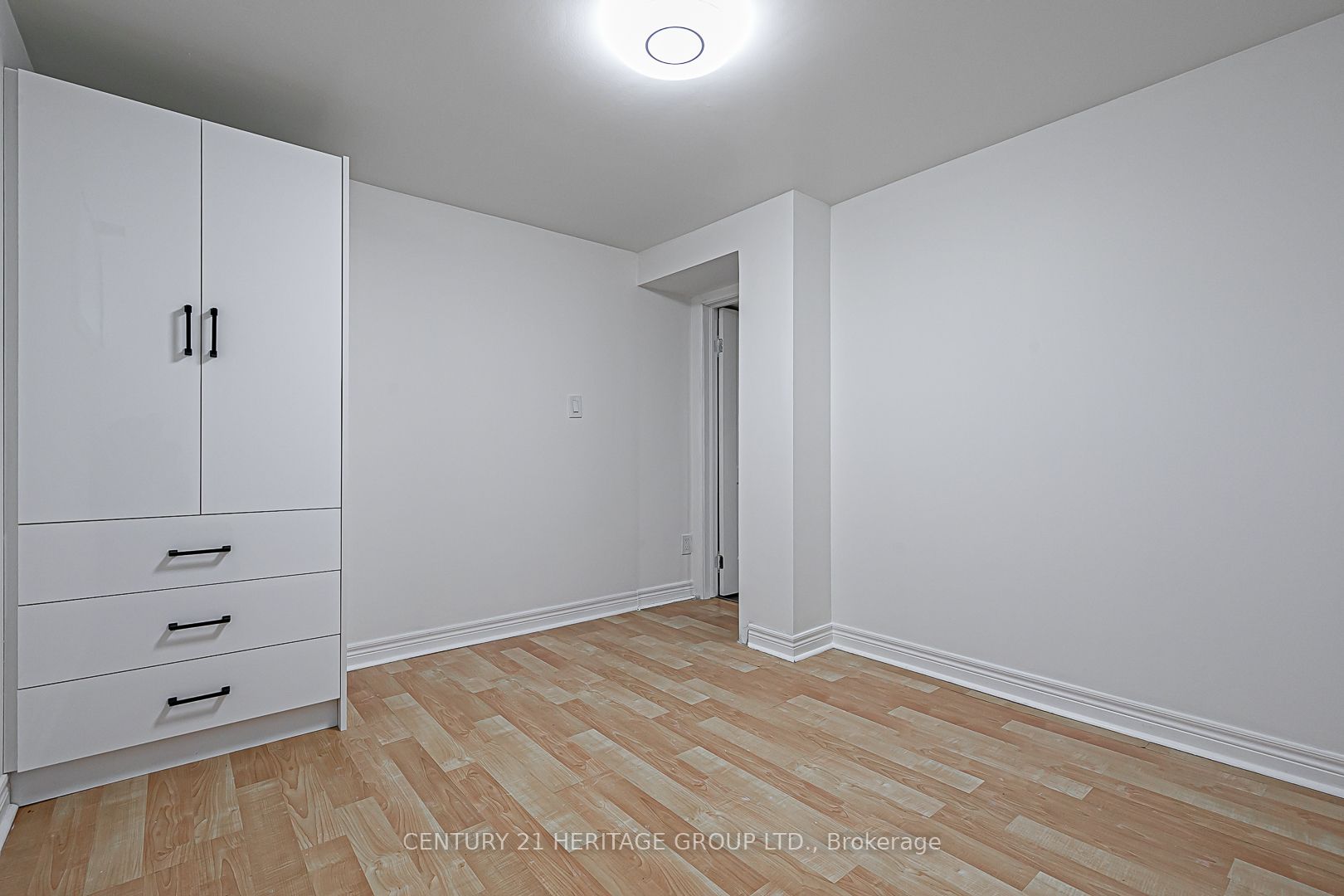 219 Harris Avenue Bsmt Property Photo 13