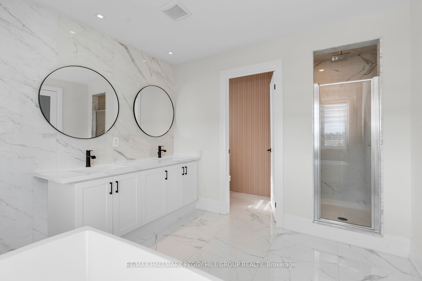 61 Strathgreen Lane Property Photo 15