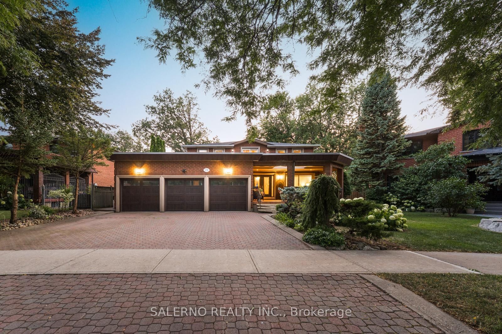 178 Wigwoss Drive Property Photo 1