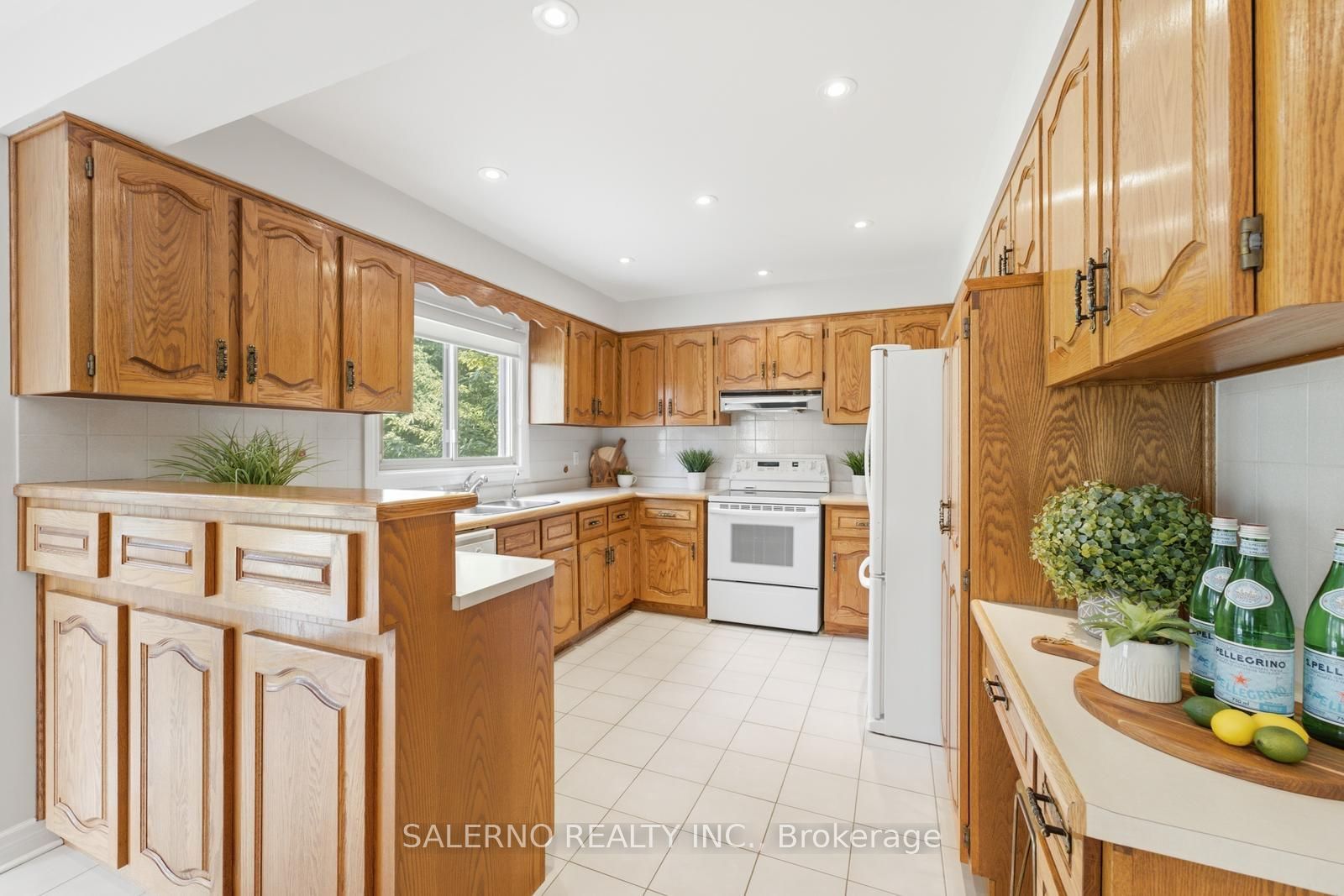 178 Wigwoss Drive Property Photo 15