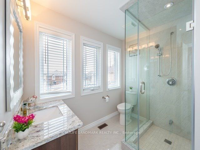 98 Stoyell Drive Property Photo 13