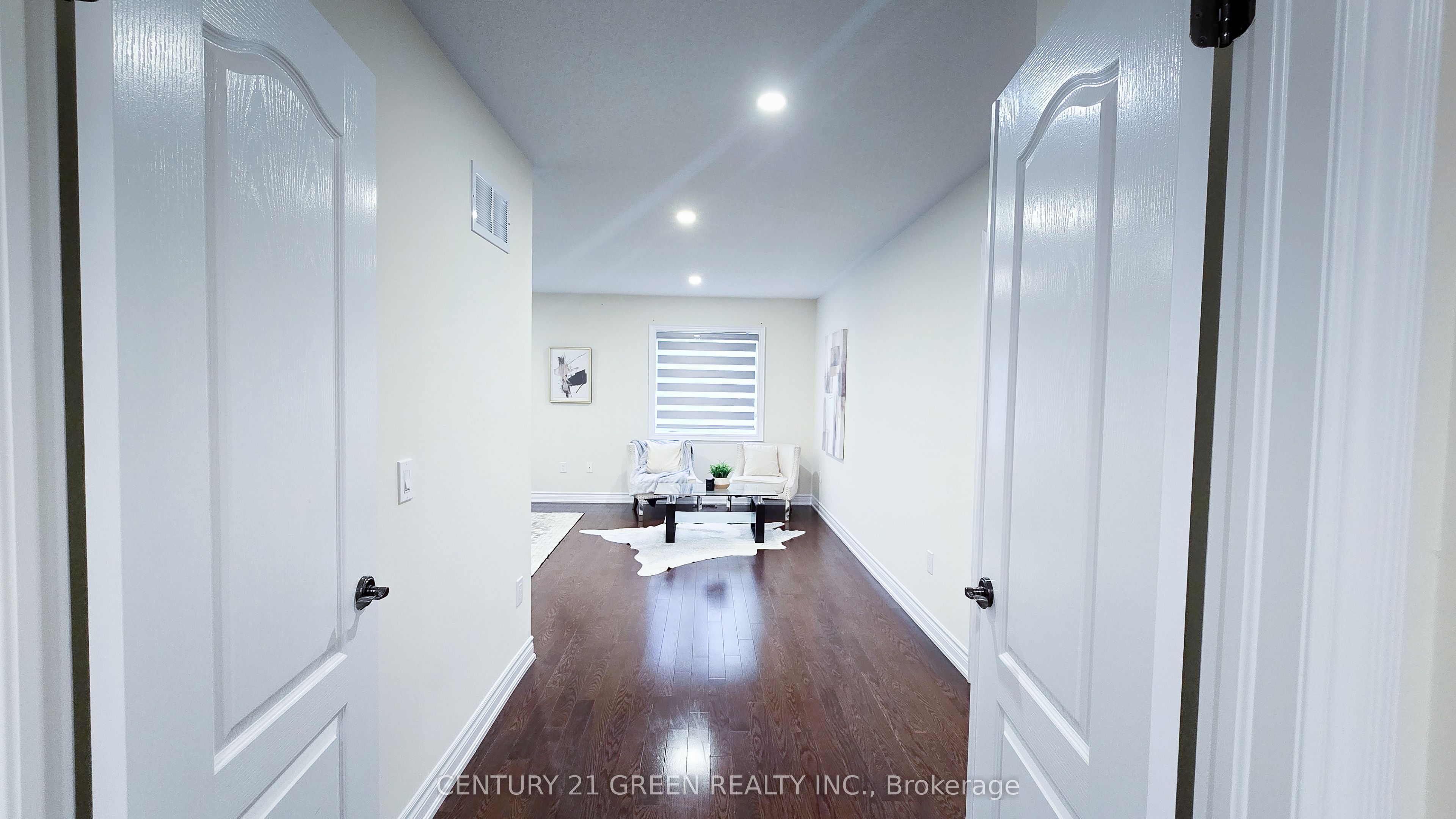 61 Magdalan Crescent Property Photo 22