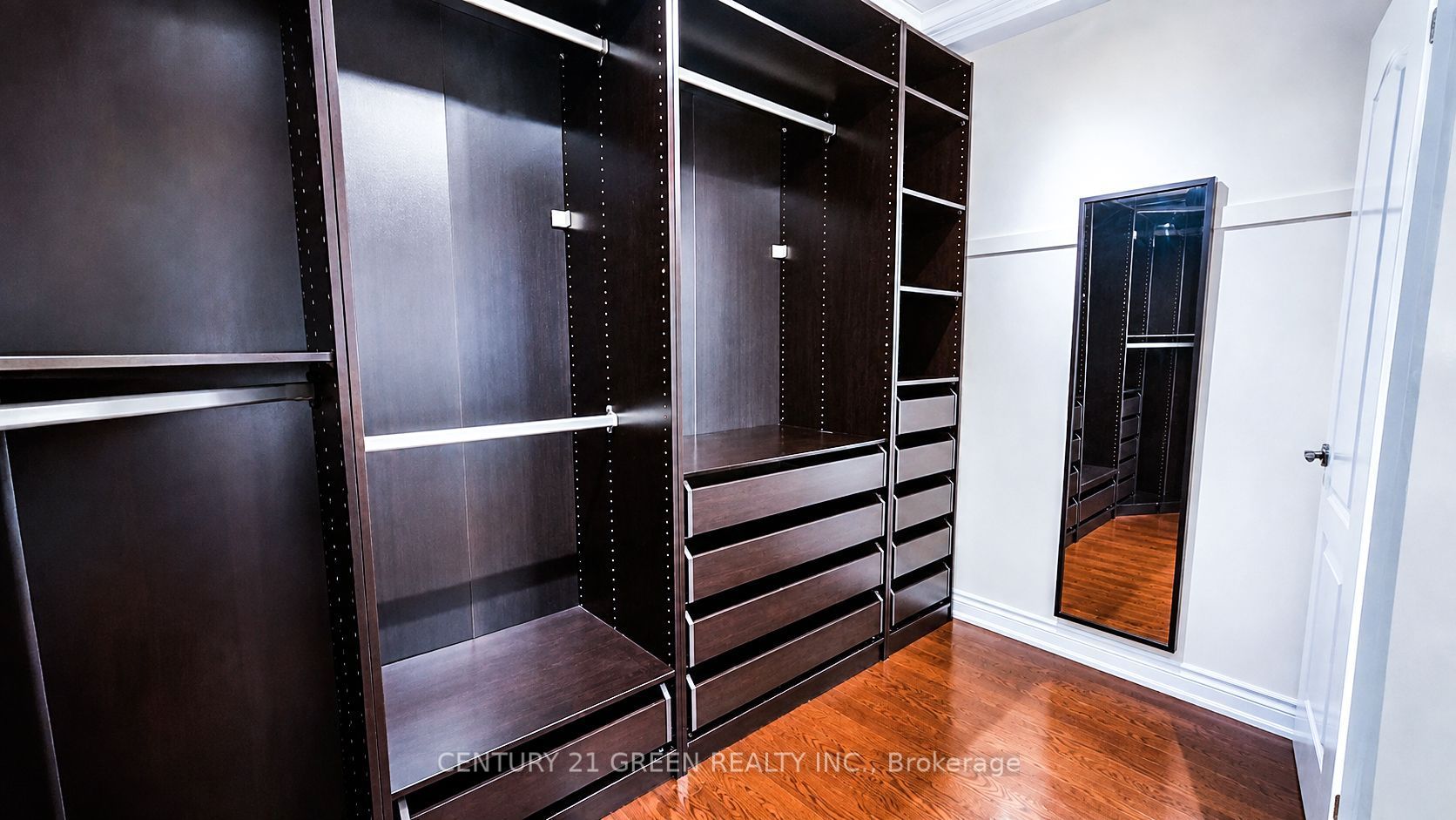 61 Magdalan Crescent Property Photo 26