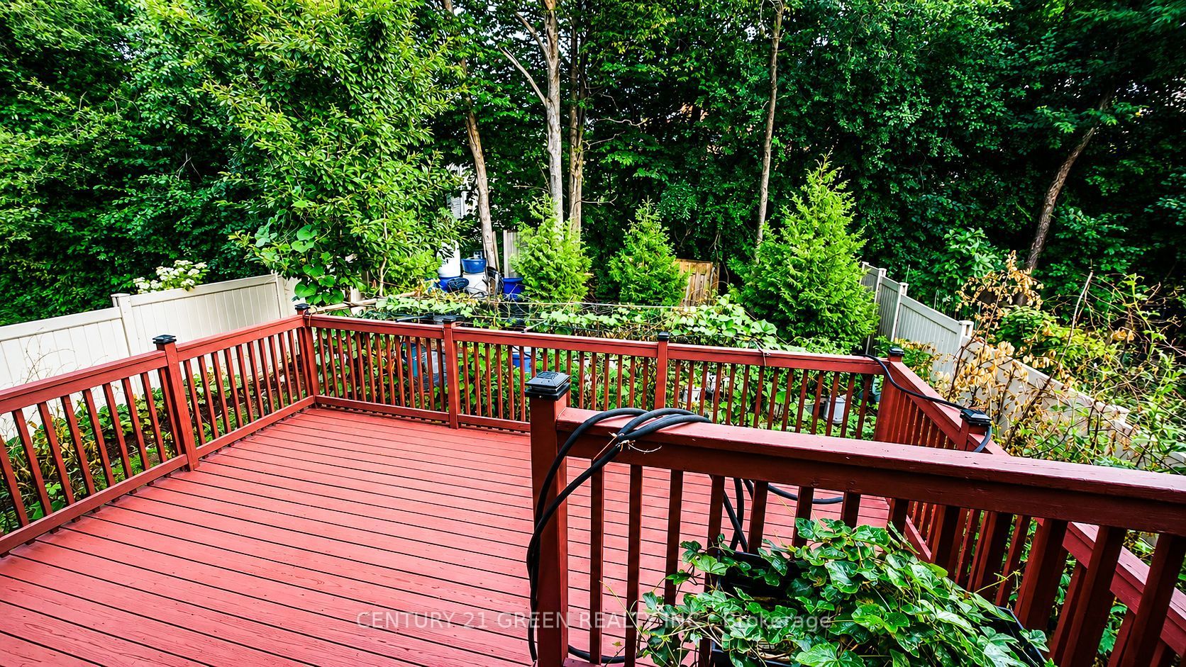 61 Magdalan Crescent Property Photo 48