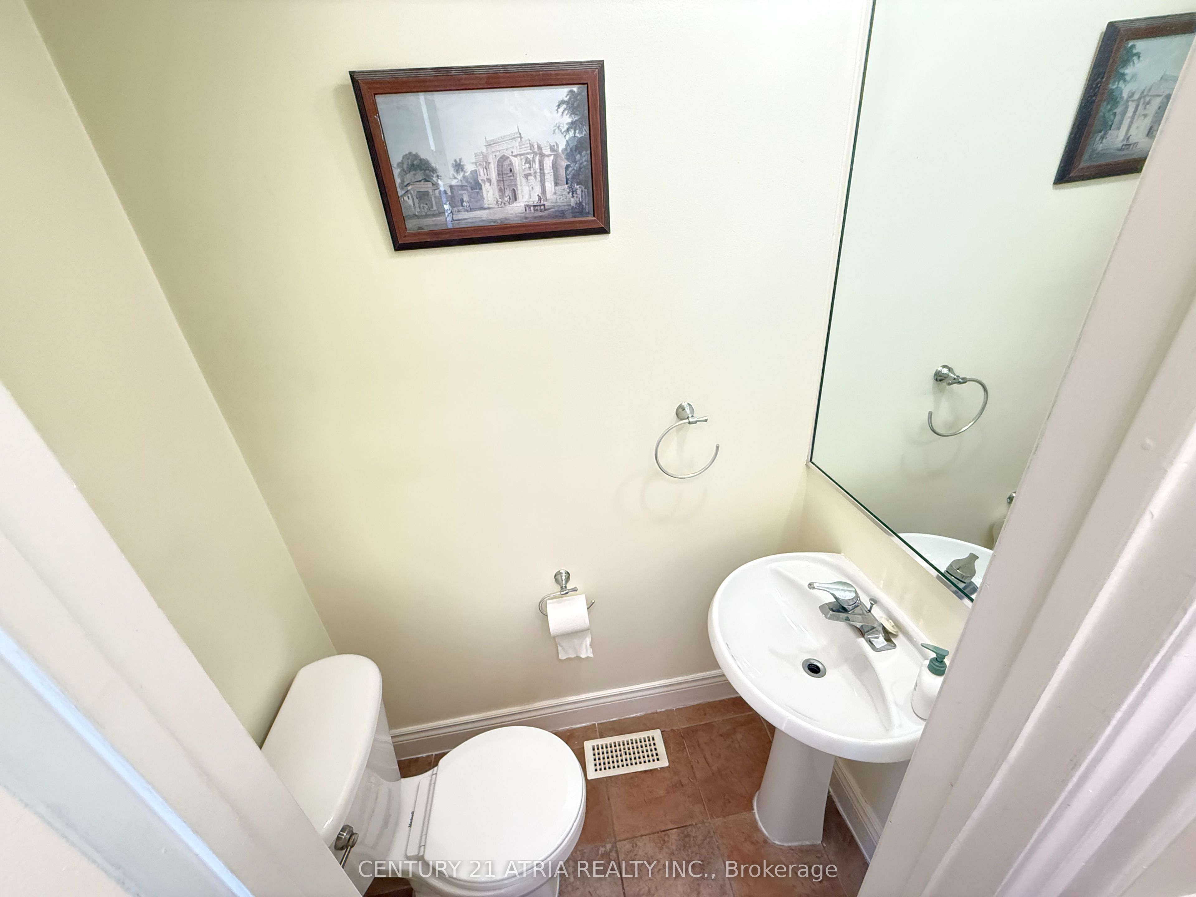 73 Stately Way Property Photo 22