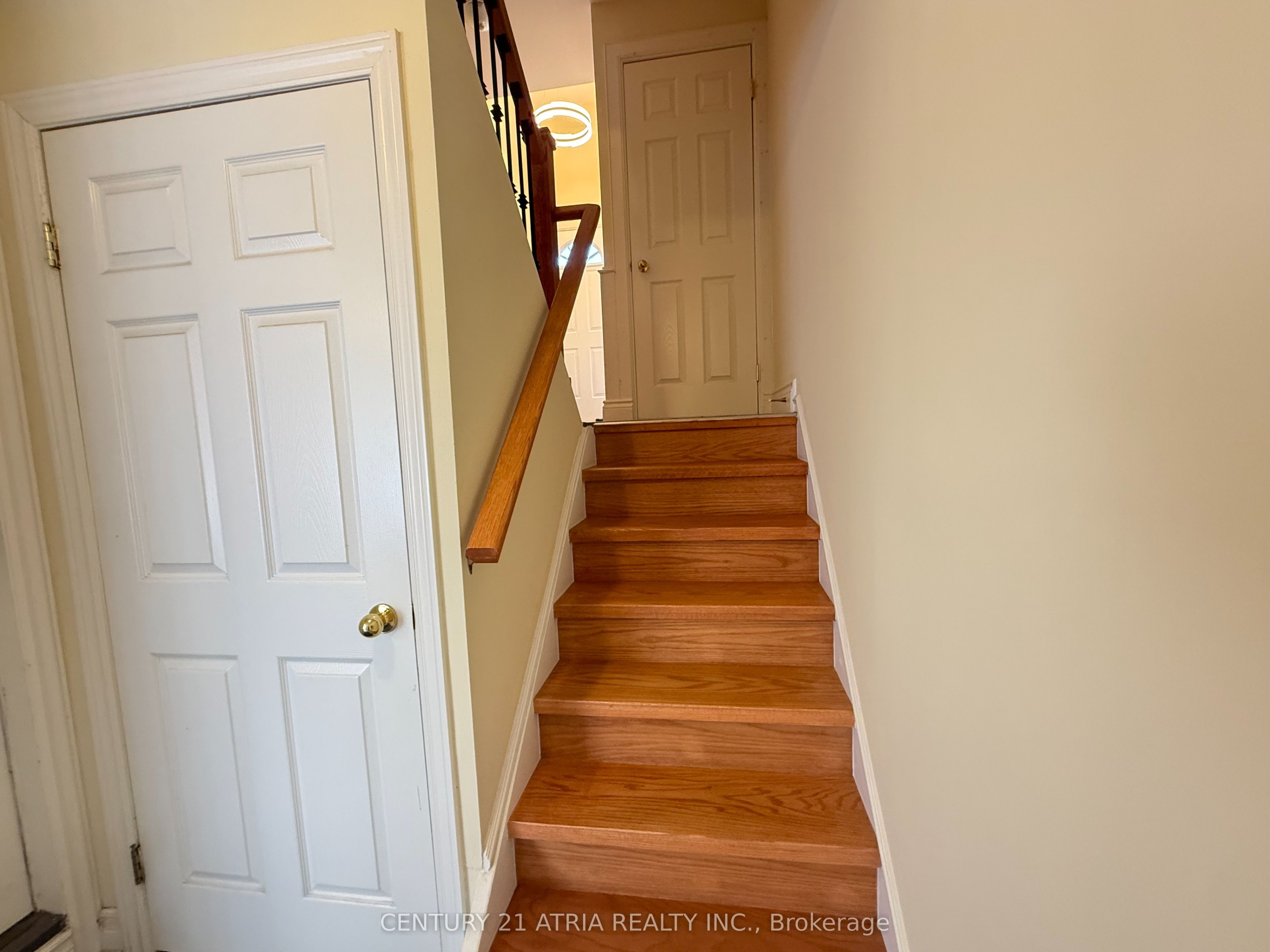 73 Stately Way Property Photo 23