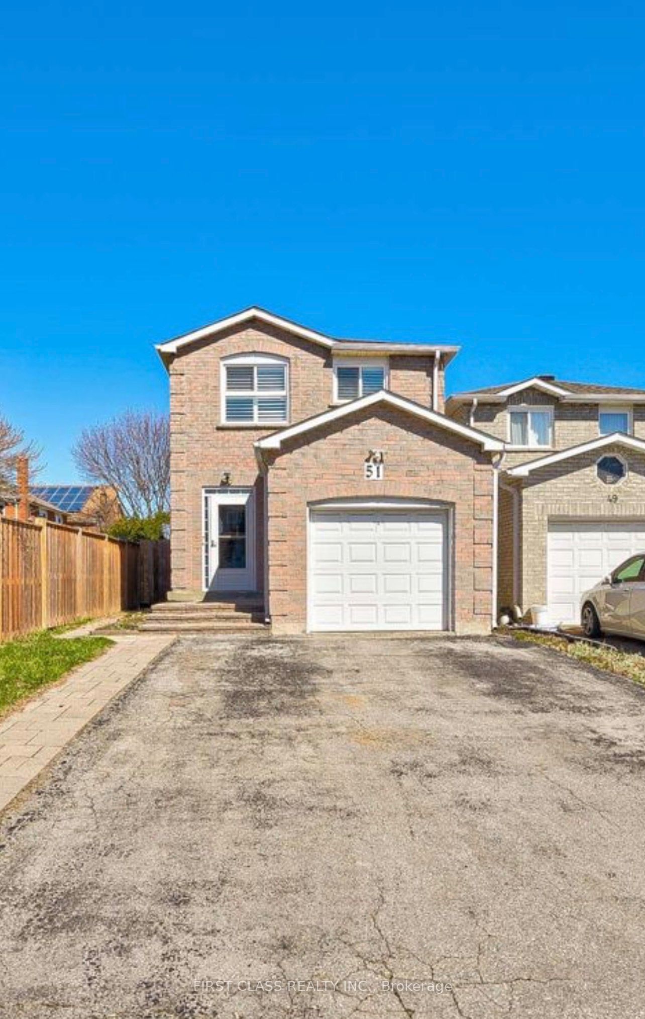 51 Silverthorne Road Property Photo 1
