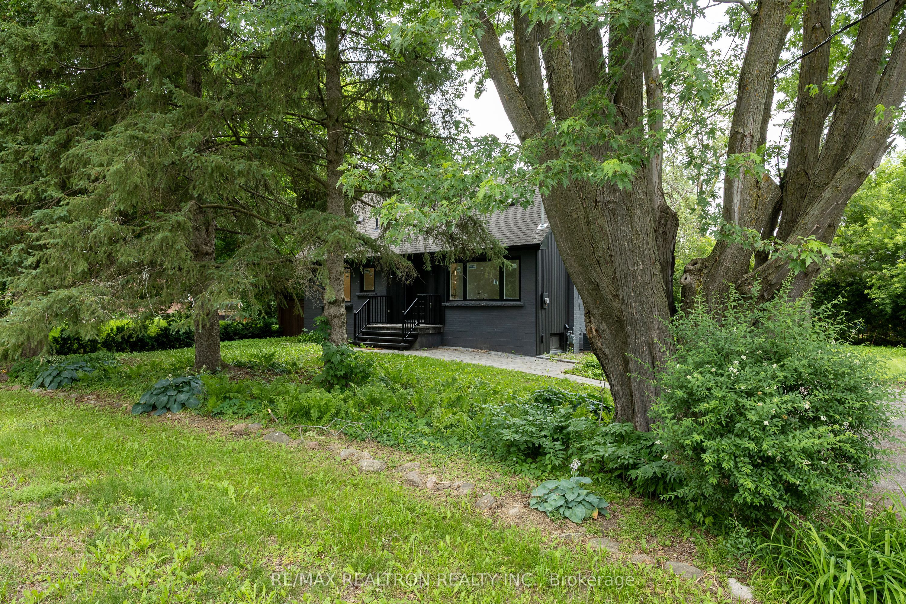 30 Morton Avenue Property Photo 7